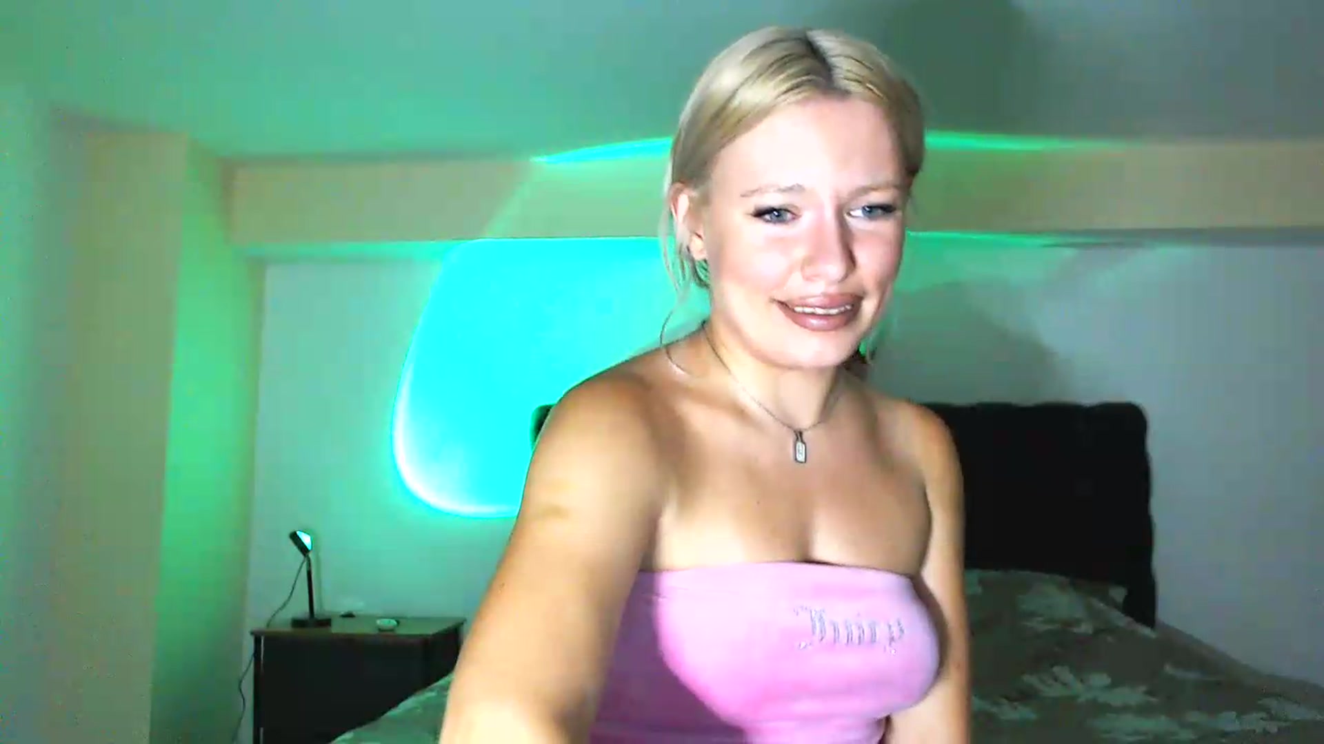 Gallery image thumbnail from Katrinaa's myfreecams stream on, 07/19/2026, 16:42 image 12 of 20