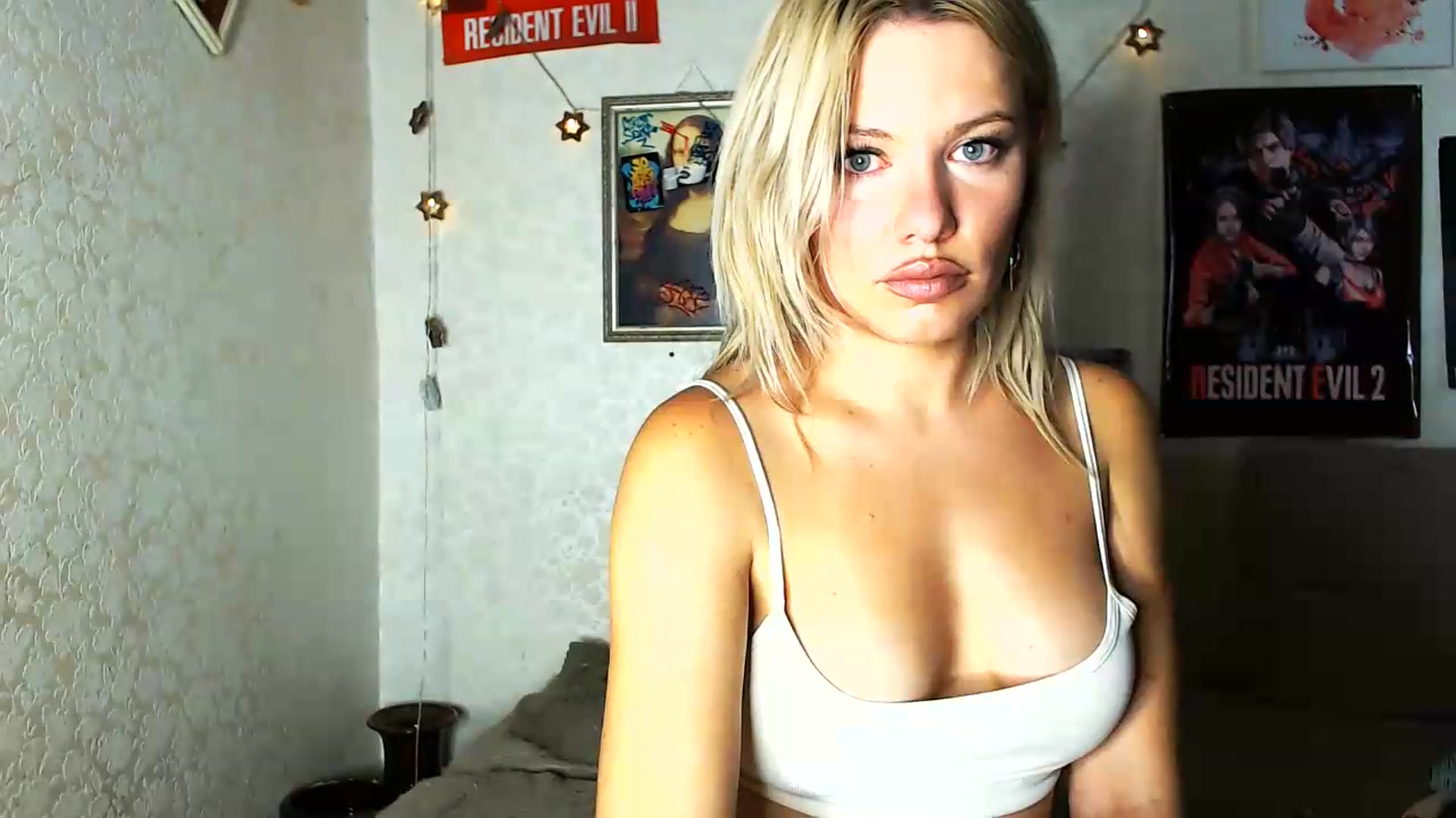 Gallery image thumbnail from Katrinaa's myfreecams stream on, 08/29/2026, 11:31 image 14 of 20