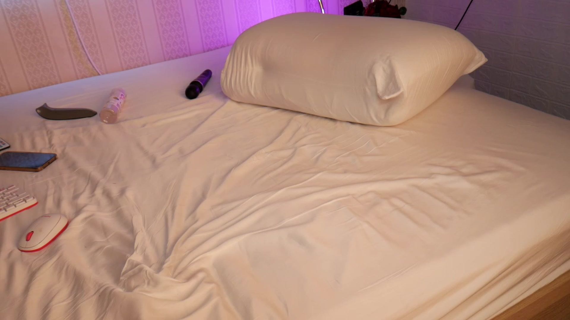 Gallery image thumbnail from Katrinarya's myfreecams stream on, 10/08/2023, 16:56 image 10 of 20