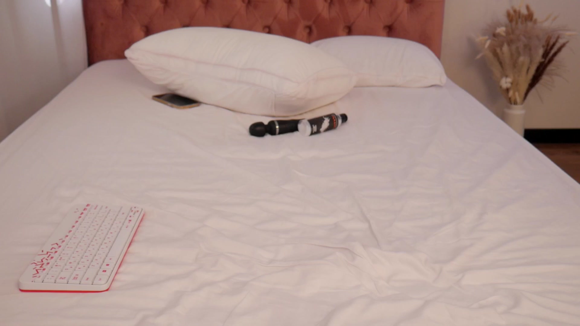 Gallery image thumbnail from Katrinarya's myfreecams stream on, 05/27/2025, 16:45 image 1 of 20