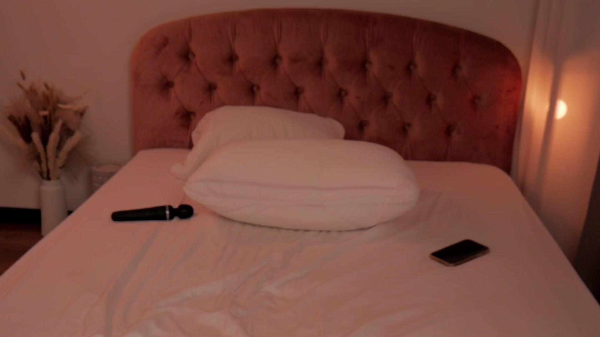 Gallery image thumbnail from Katrinarya's myfreecams stream on, 08/12/2025, 15:36 image 4 of 20