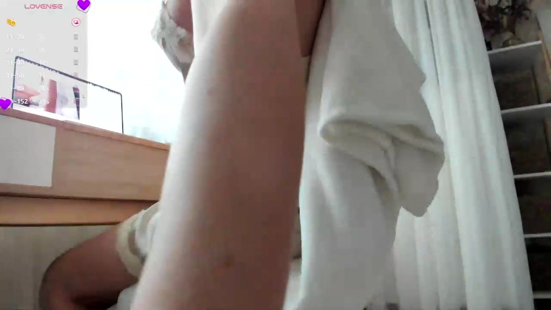 Gallery image thumbnail from Katrix's myfreecams stream on, 05/09/2026, 17:09 image 5 of 20