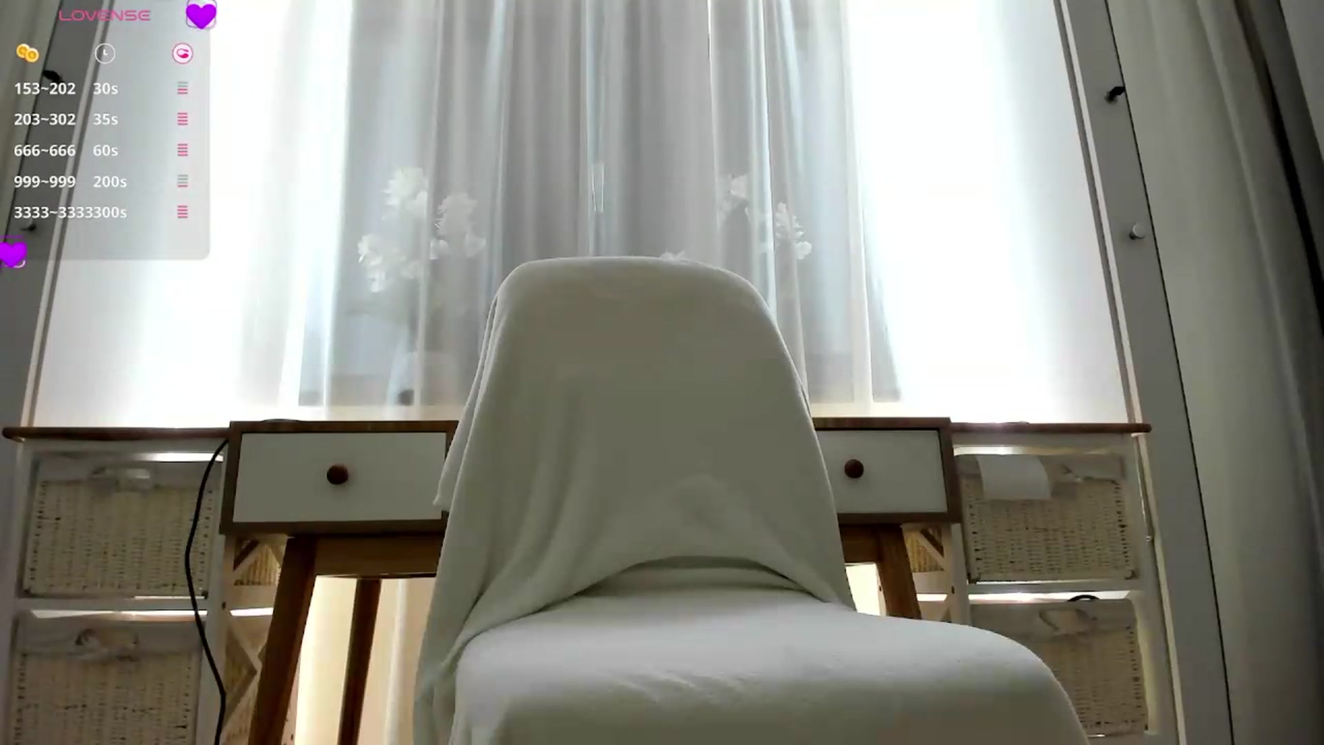 Gallery image thumbnail from Katrix's myfreecams stream on, 06/08/2026, 18:44 image 10 of 20