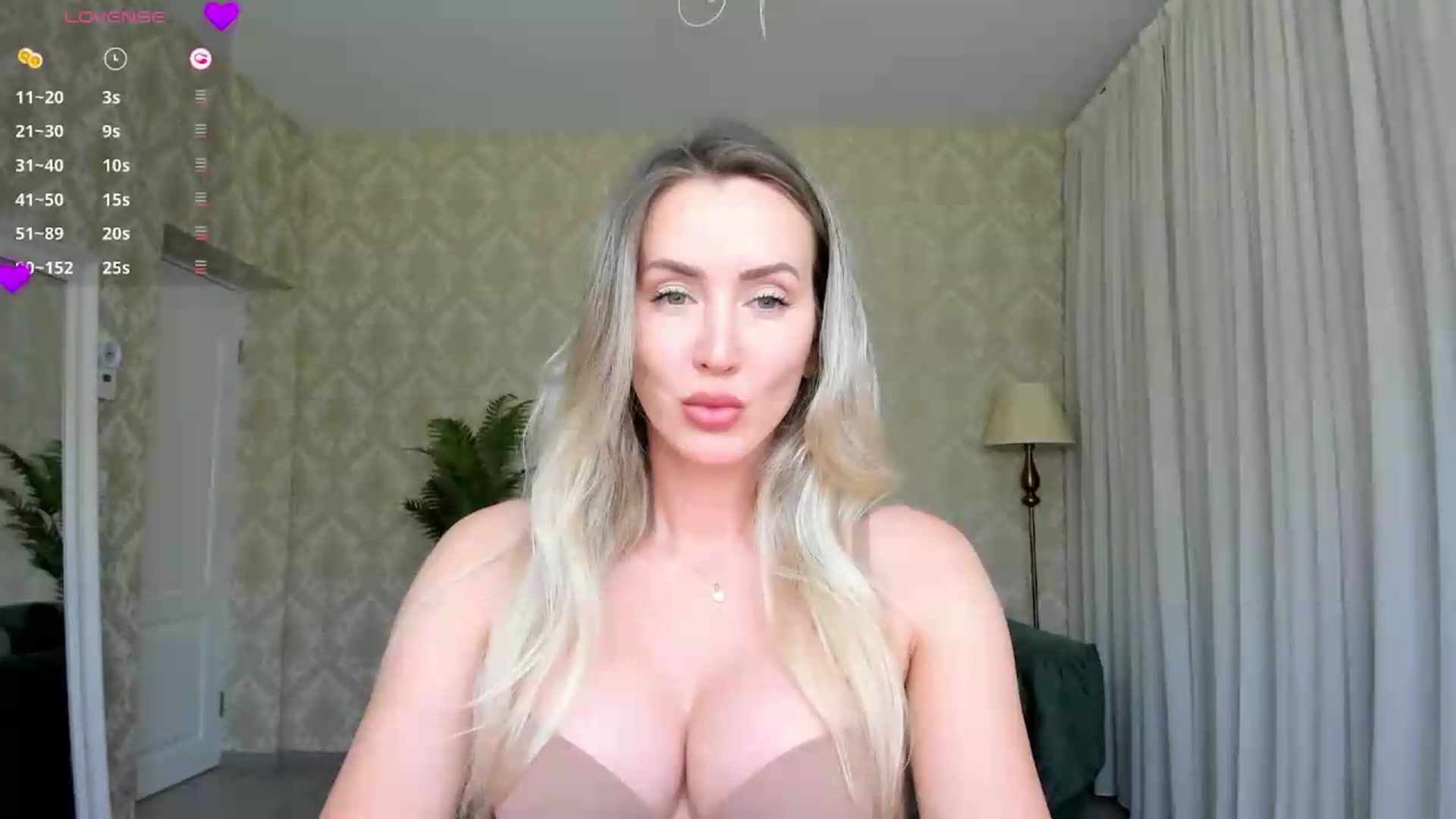 Gallery image thumbnail from Katrix's myfreecams stream on, 07/26/2026, 11:54 image 10 of 20