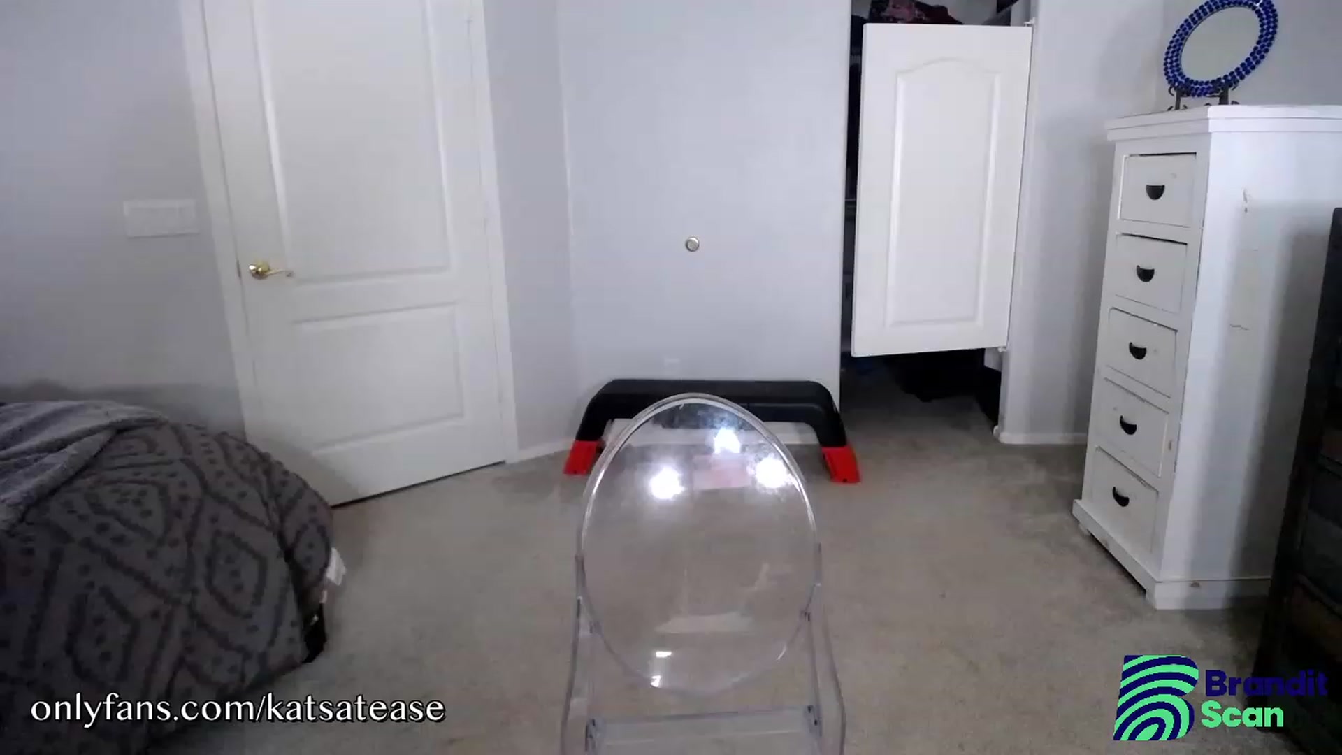 Gallery image thumbnail from KatsAtease's myfreecams stream on, 11/16/2022, 08:06 image 8 of 20