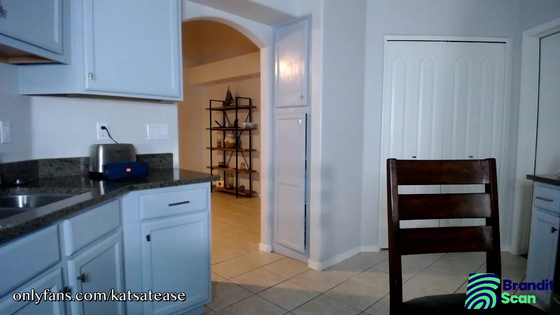 Gallery image thumbnail from KatsAtease's myfreecams stream on, 11/17/2022, 06:29 image 20 of 20