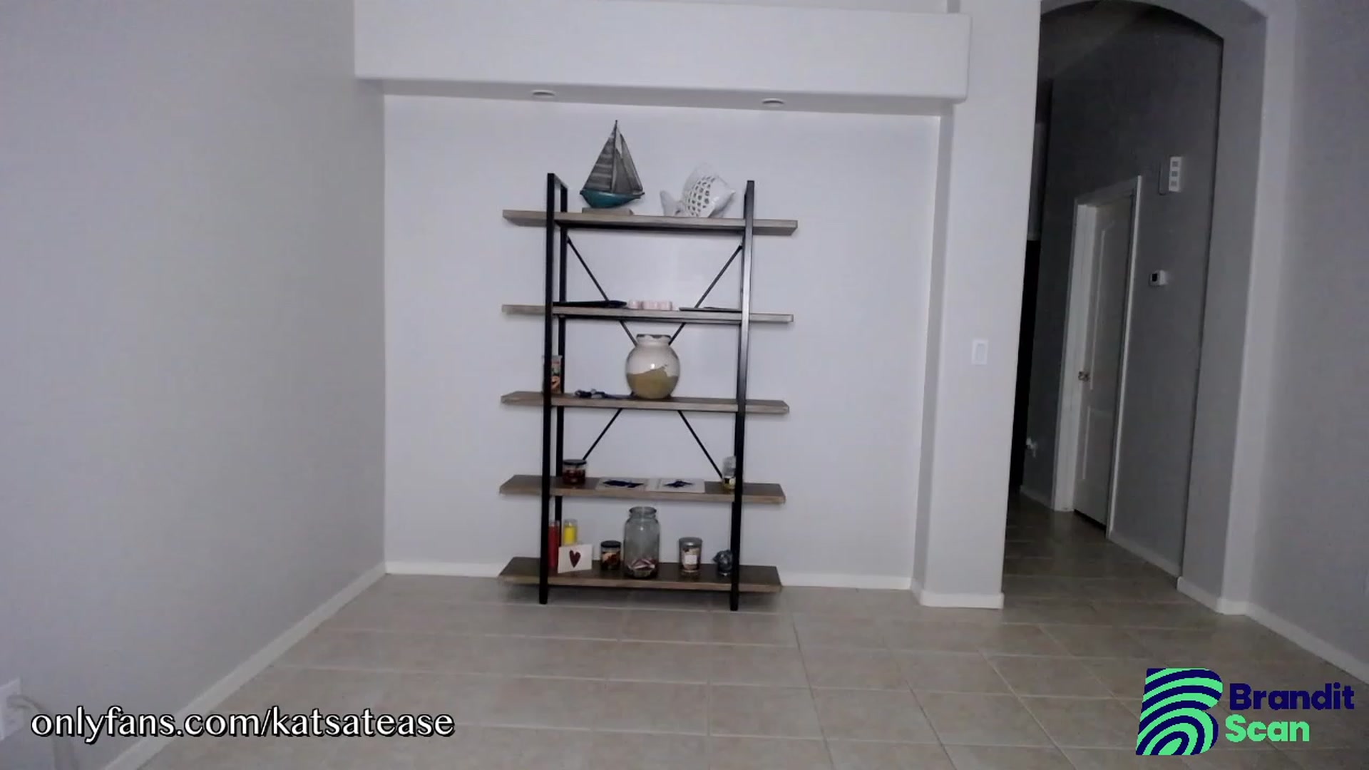 Gallery image thumbnail from KatsAtease's myfreecams stream on, 02/10/2023, 06:09 image 19 of 20