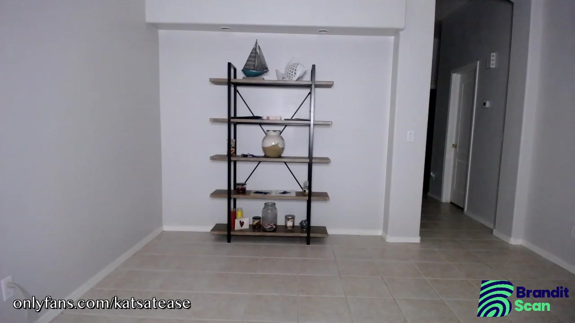 Gallery image thumbnail from KatsAtease's myfreecams stream on, 02/10/2023, 07:39 image 12 of 20