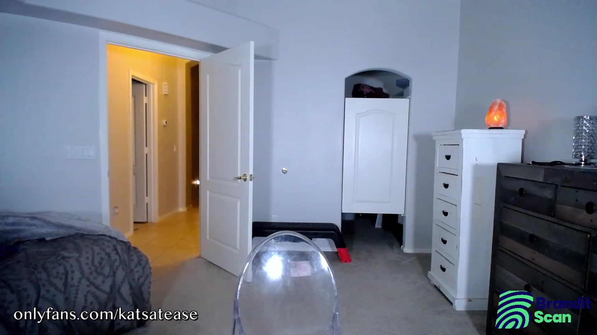 Gallery image thumbnail from KatsAtease's myfreecams stream on, 05/16/2023, 03:15 image 3 of 20