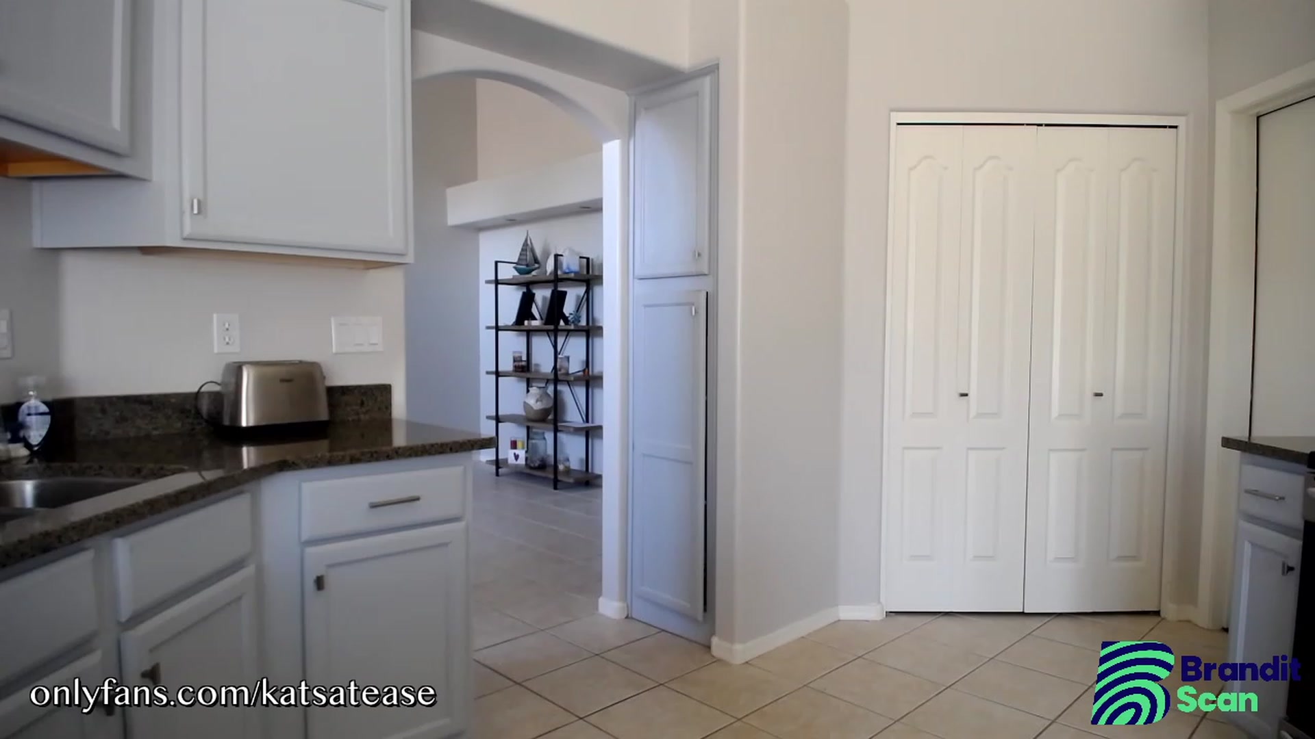 Gallery image thumbnail from KatsAtease's myfreecams stream on, 06/03/2023, 23:17 image 14 of 20