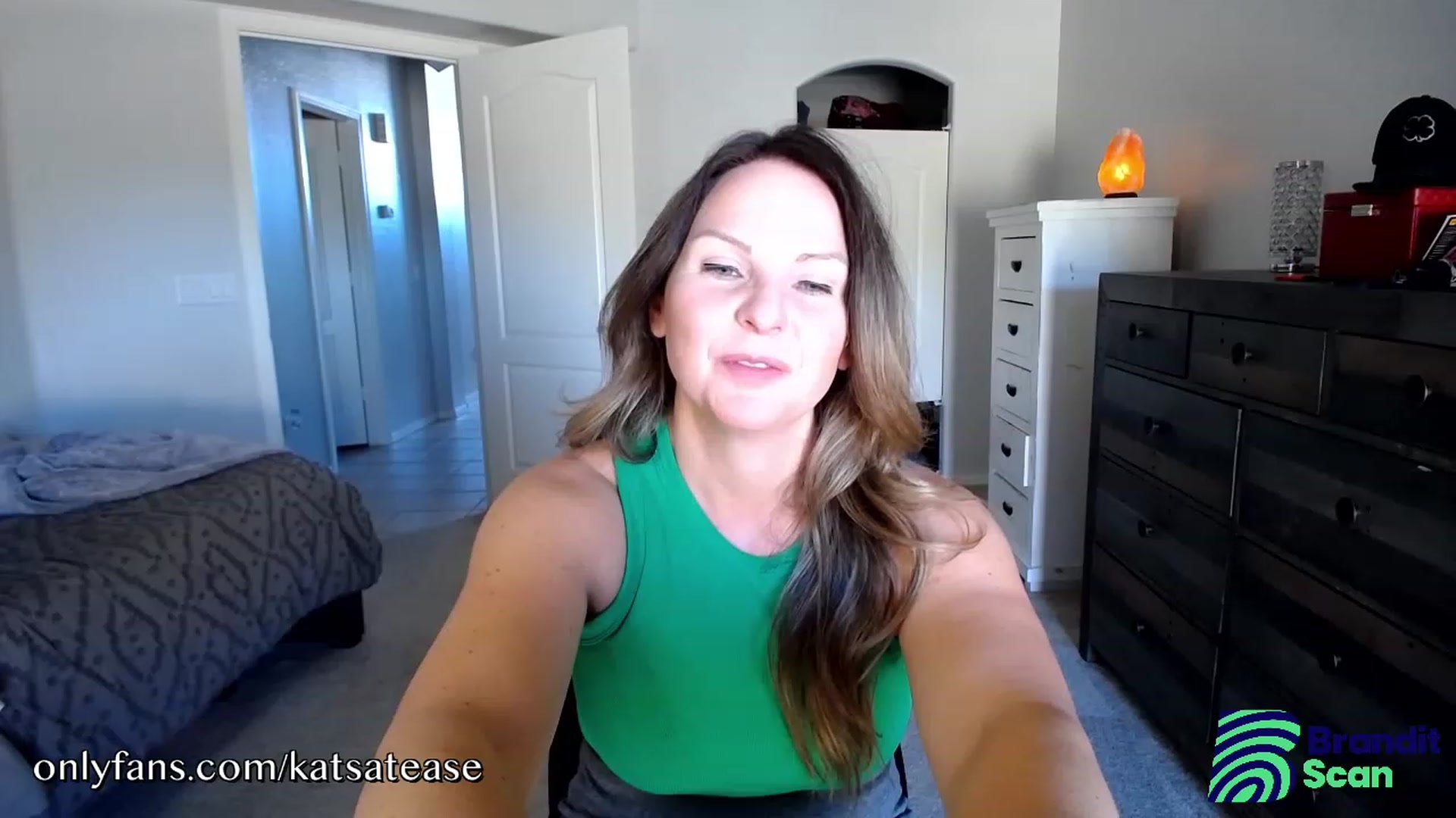 Gallery image thumbnail from KatsAtease's myfreecams stream on, 09/18/2023, 22:44 image 19 of 20