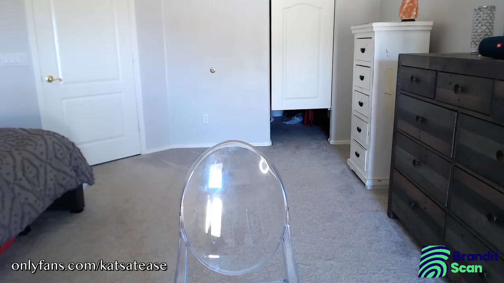 Gallery image thumbnail from KatsAtease's myfreecams stream on, 09/27/2023, 18:52 image 3 of 20