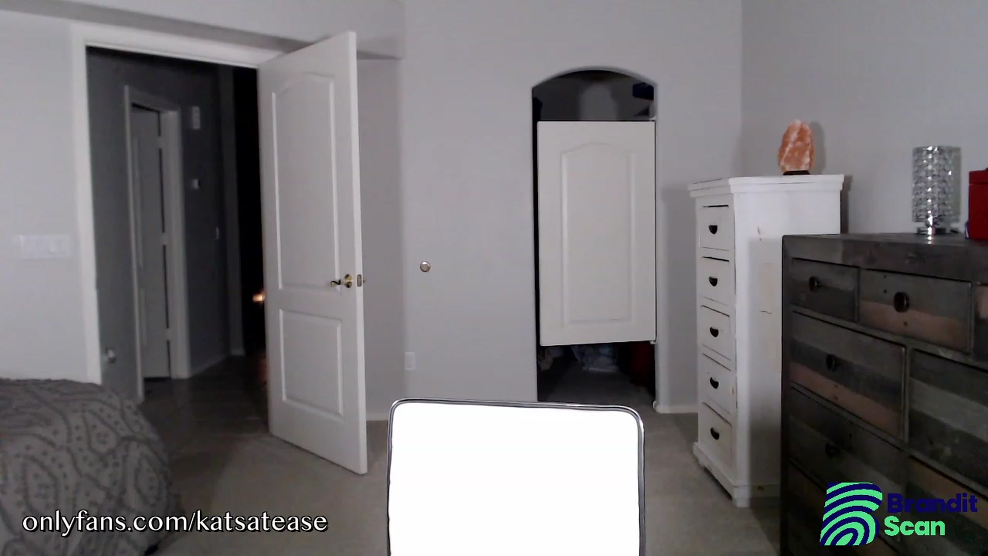 Gallery image thumbnail from KatsAtease's myfreecams stream on, 11/01/2023, 02:16 image 20 of 20