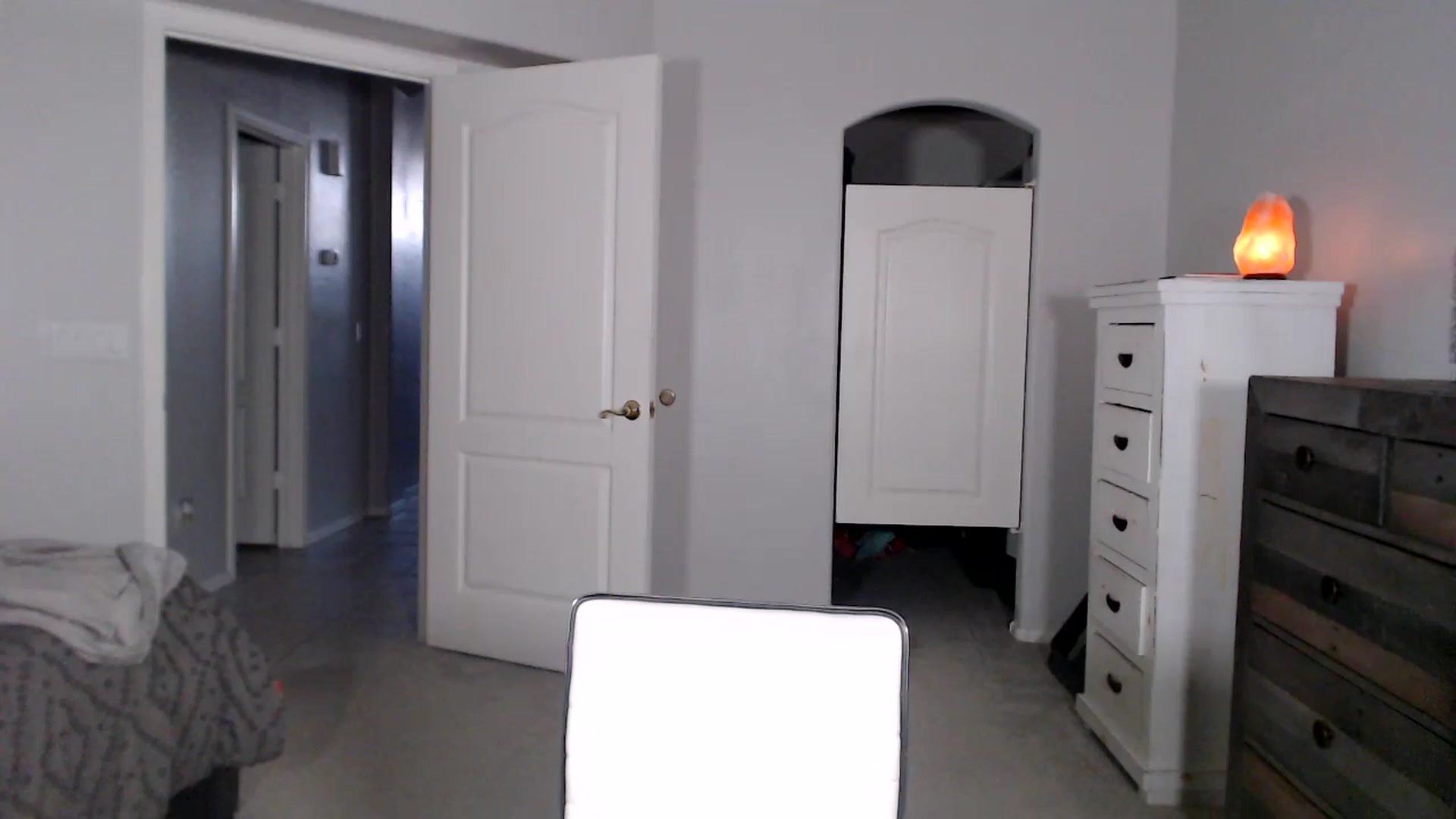 Gallery image thumbnail from KatsAtease's myfreecams stream on, 04/04/2024, 04:08 image 3 of 20