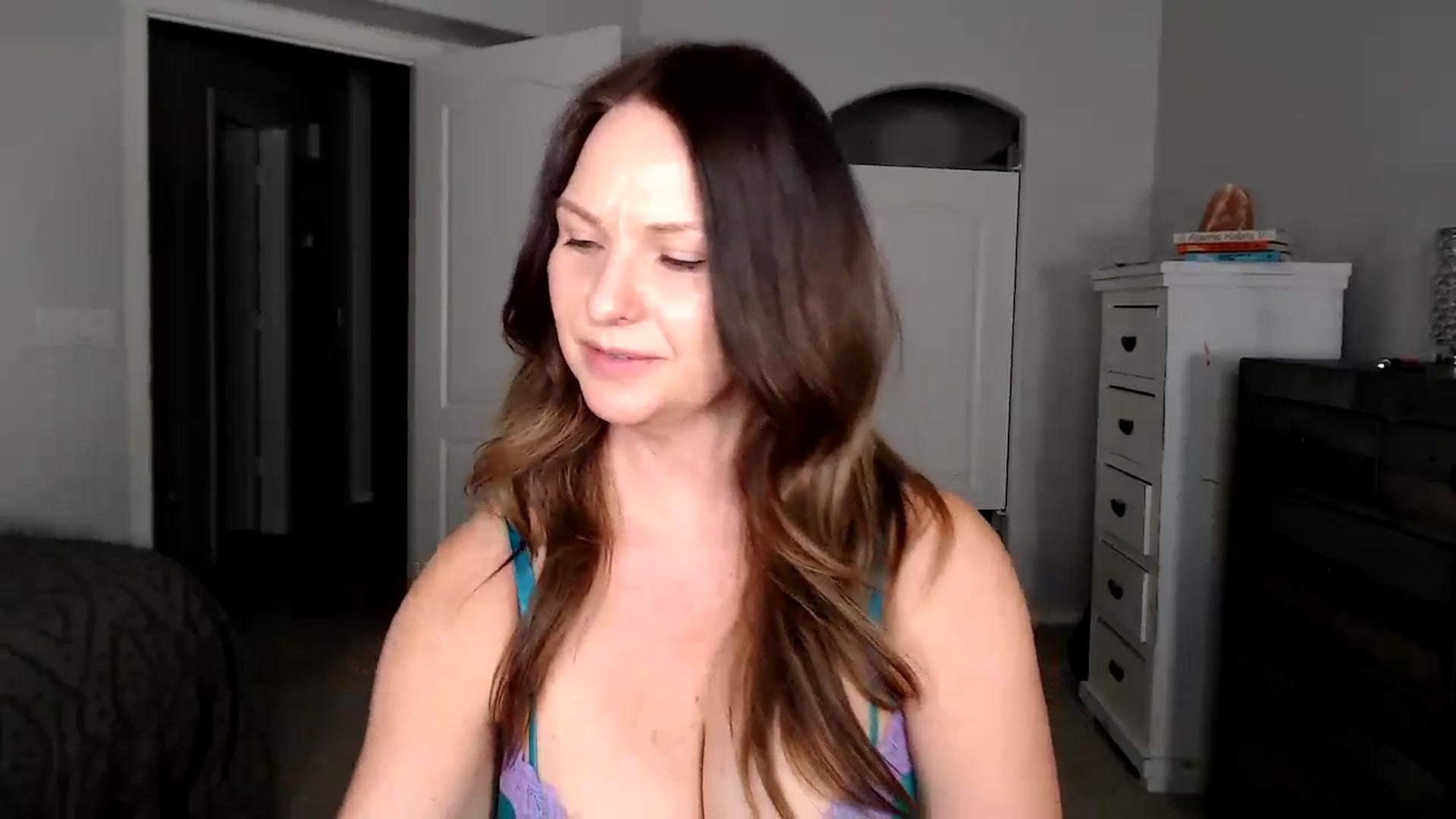 Gallery image thumbnail from KatsAtease's myfreecams stream on, 06/29/2024, 04:51 image 14 of 20