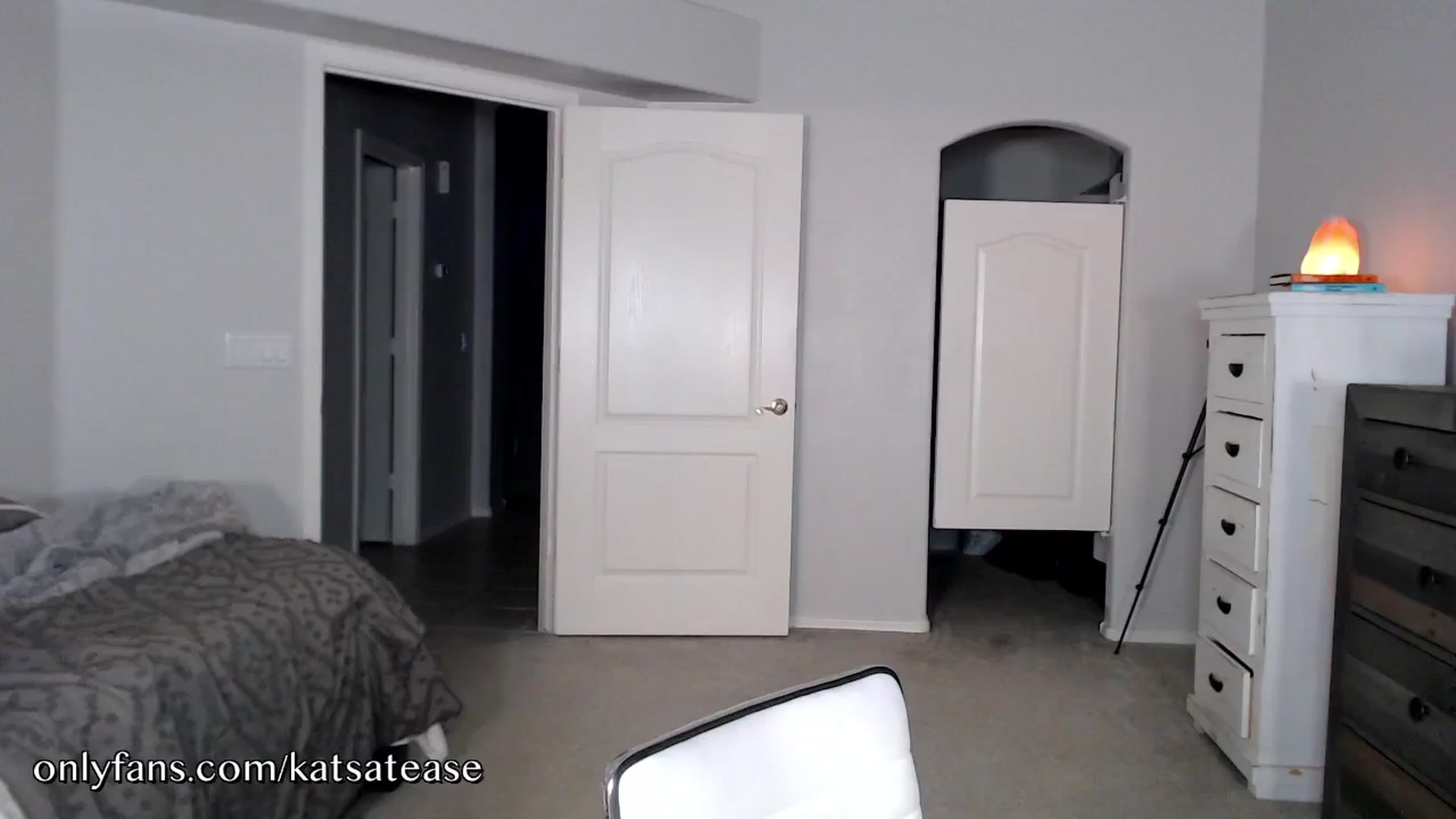 Gallery image thumbnail from KatsAtease's myfreecams stream on, 07/13/2024, 05:59 image 5 of 20