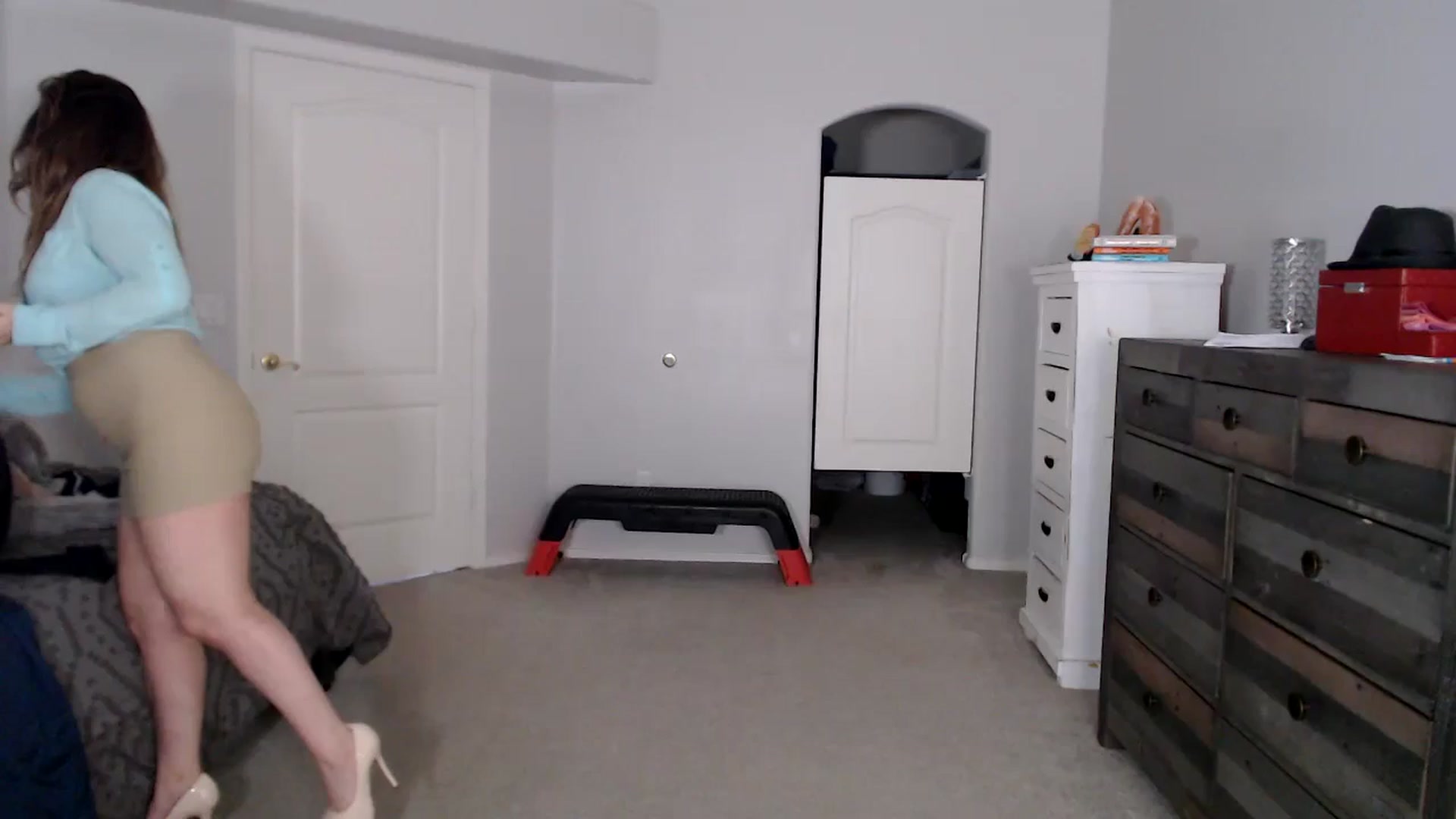 Gallery image thumbnail from KatsAtease's myfreecams stream on, 08/13/2024, 20:30 image 1 of 20