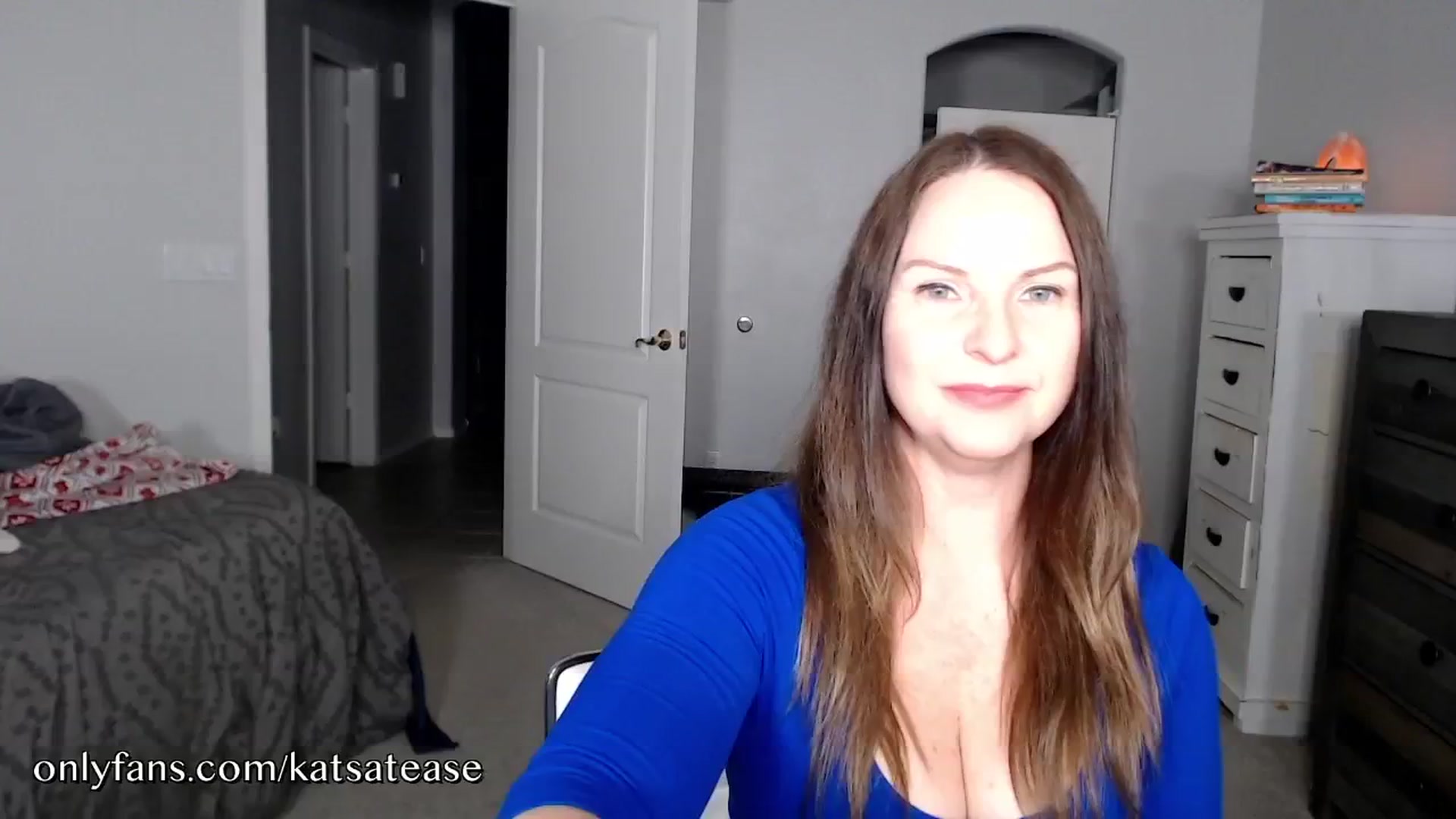 Gallery image thumbnail from KatsAtease's myfreecams stream on, 11/05/2024, 01:11 image 12 of 20