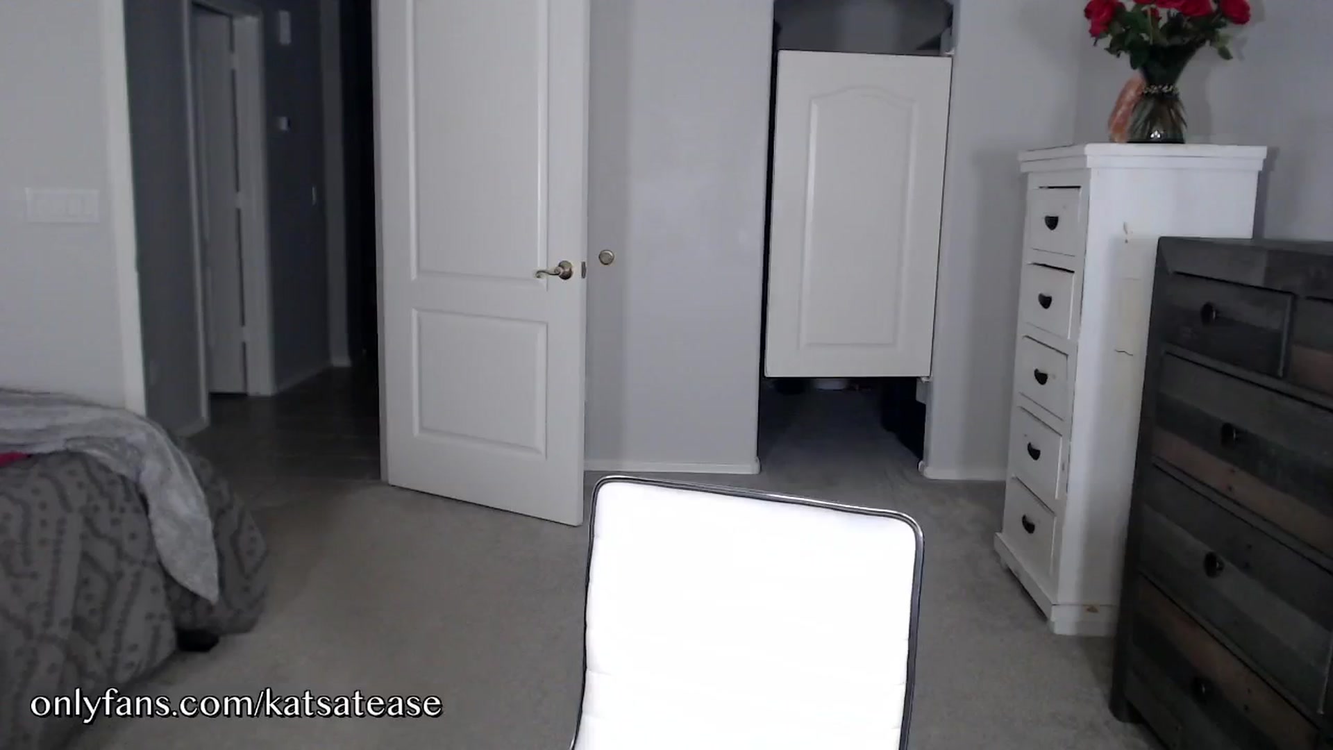 Gallery image thumbnail from KatsAtease's myfreecams stream on, 02/21/2025, 05:00 image 4 of 20