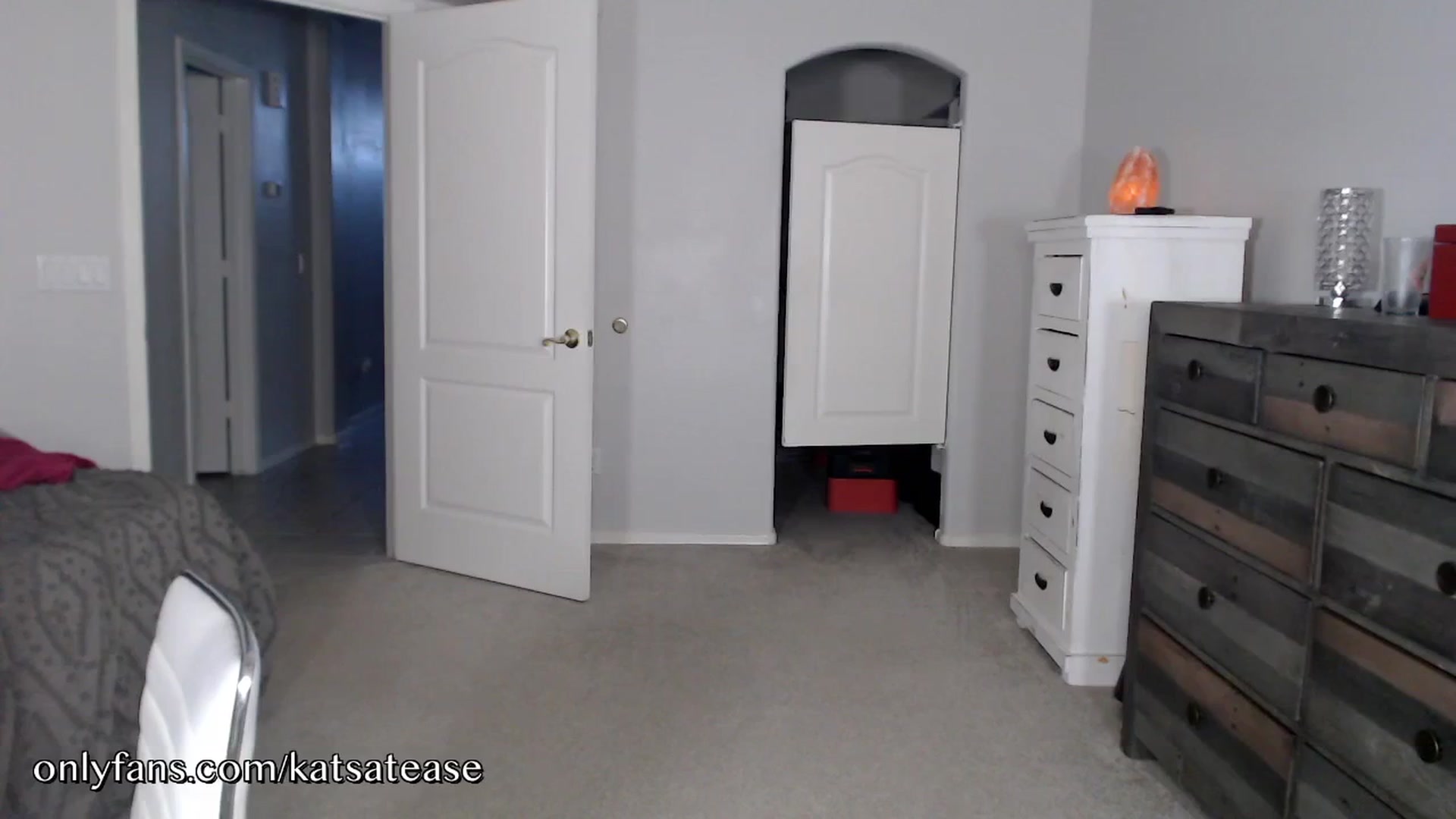 Gallery image thumbnail from KatsAtease's myfreecams stream on, 02/28/2025, 02:07 image 4 of 20