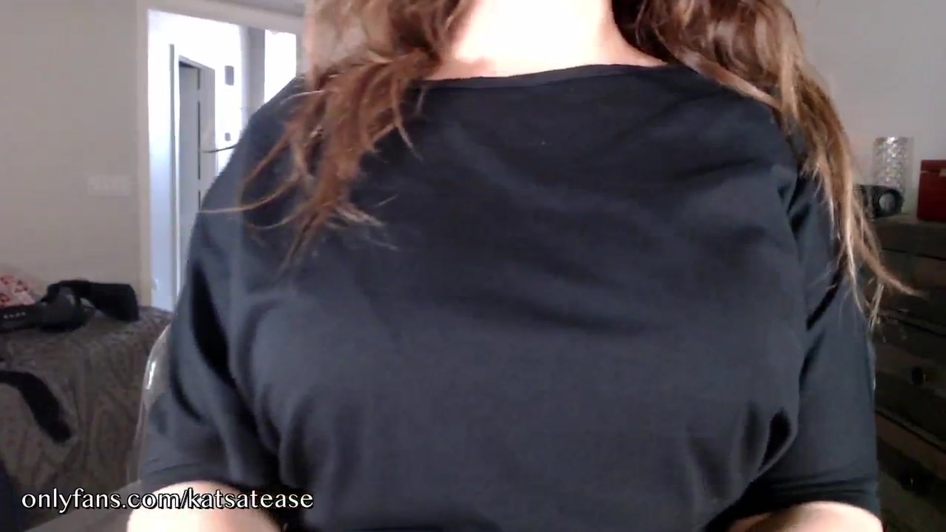 Gallery image thumbnail from KatsAtease's myfreecams stream on, 08/25/2025, 21:47 image 17 of 20