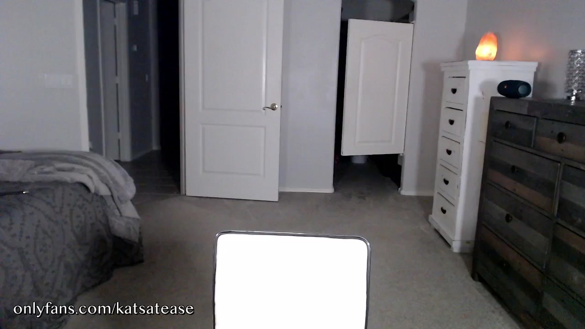 Gallery image thumbnail from KatsAtease's myfreecams stream on, 10/23/2025, 01:51 image 8 of 20