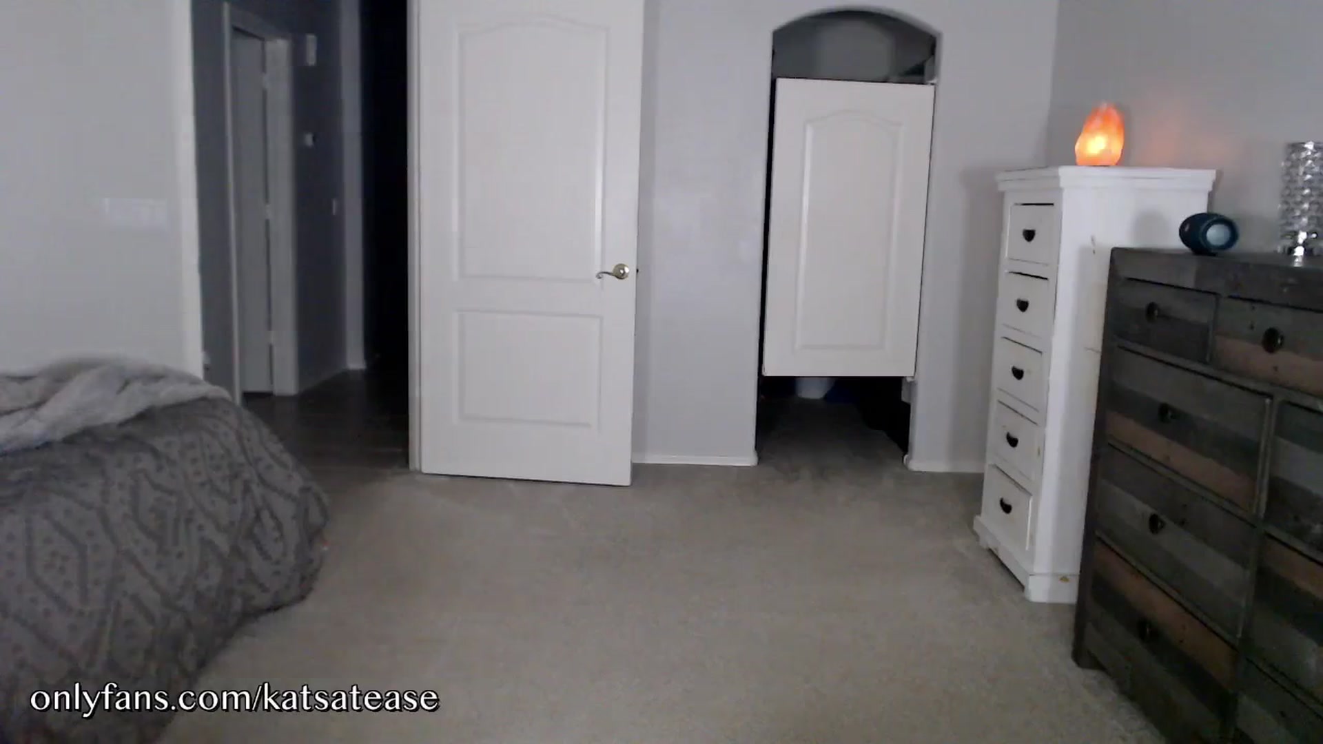 Gallery image thumbnail from KatsAtease's myfreecams stream on, 10/24/2025, 02:08 image 10 of 20