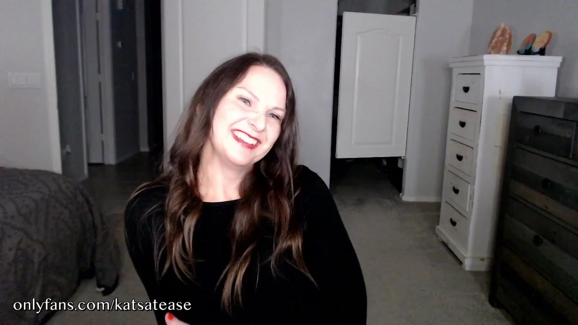 Gallery image thumbnail from KatsAtease's myfreecams stream on, 12/16/2025, 01:40 image 11 of 20