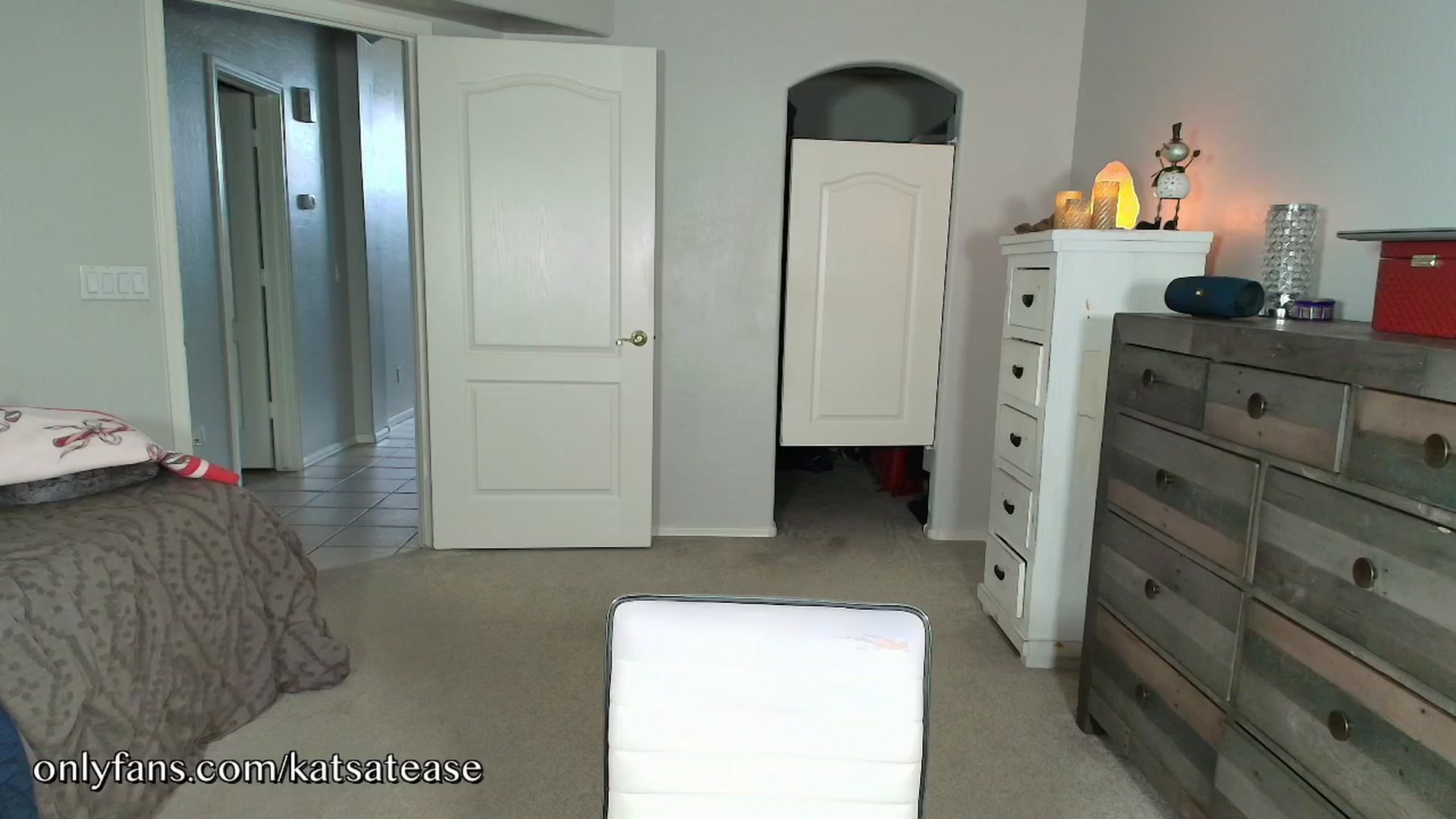 Gallery image thumbnail from KatsAtease's myfreecams stream on, 01/07/2026, 22:24 image 20 of 20
