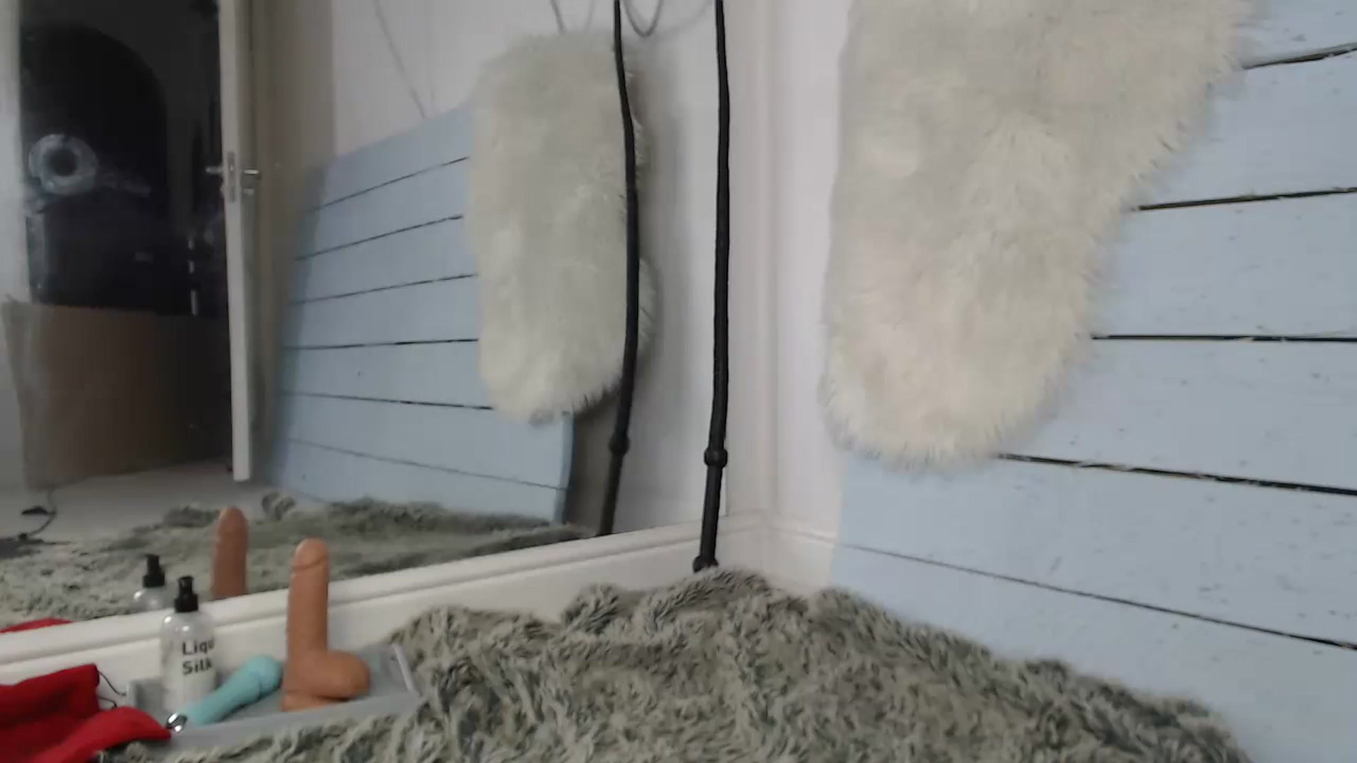 Gallery image thumbnail from Katsandcrows's myfreecams stream on, 02/02/2023, 01:29 image 12 of 20