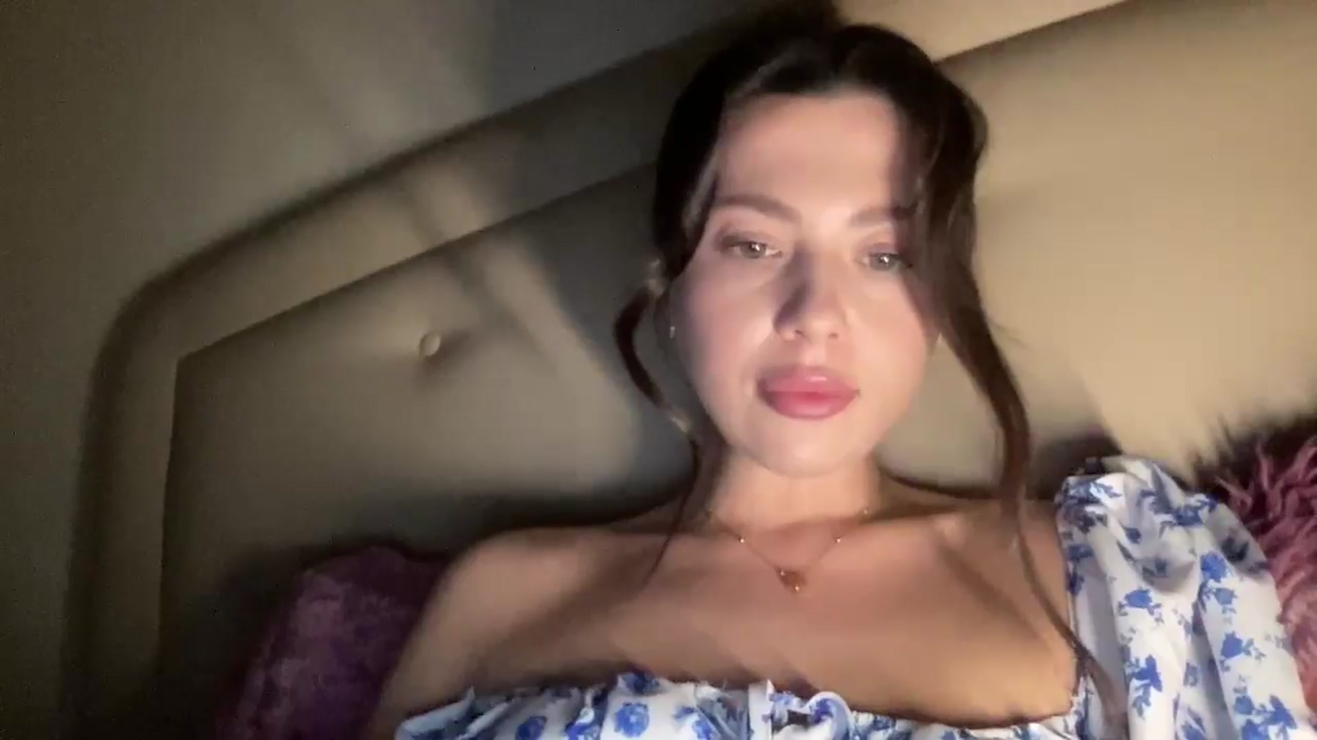 Gallery image thumbnail from KatsuniCross's myfreecams stream on, 12/05/2024, 16:35 image 19 of 20