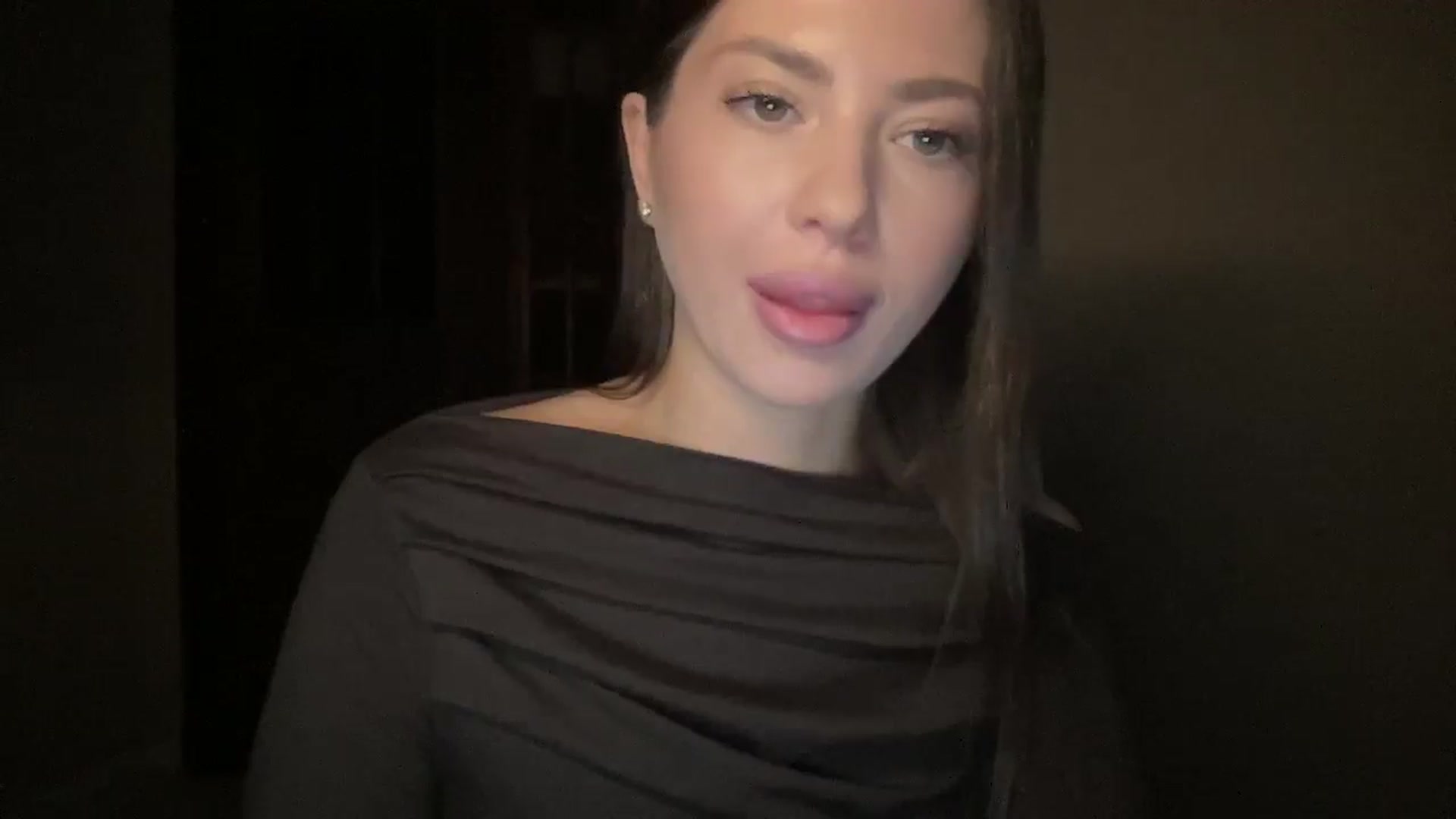 Gallery image thumbnail from KatsuniCross's myfreecams stream on, 12/09/2024, 14:20 image 17 of 20
