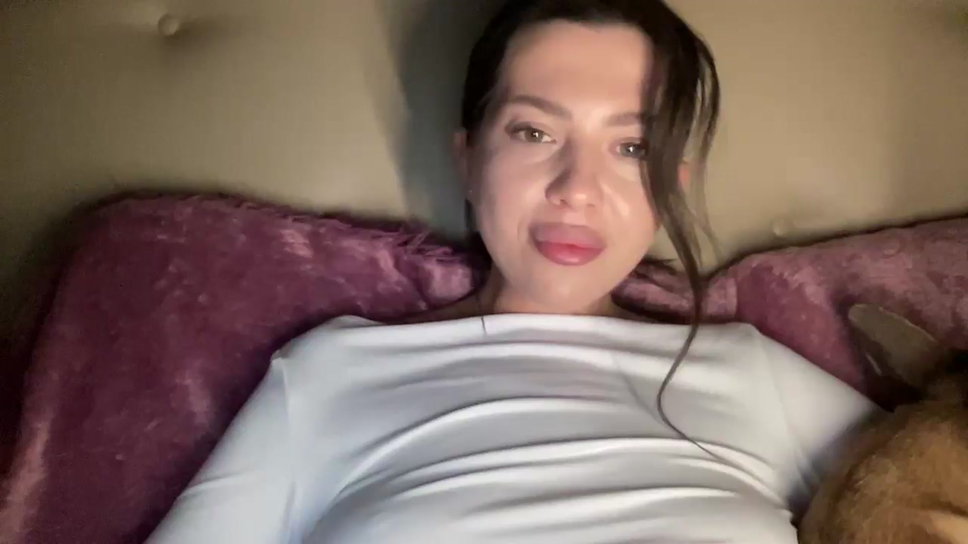 Gallery image thumbnail from KatsuniCross's myfreecams stream on, 12/11/2024, 18:59 image 13 of 20