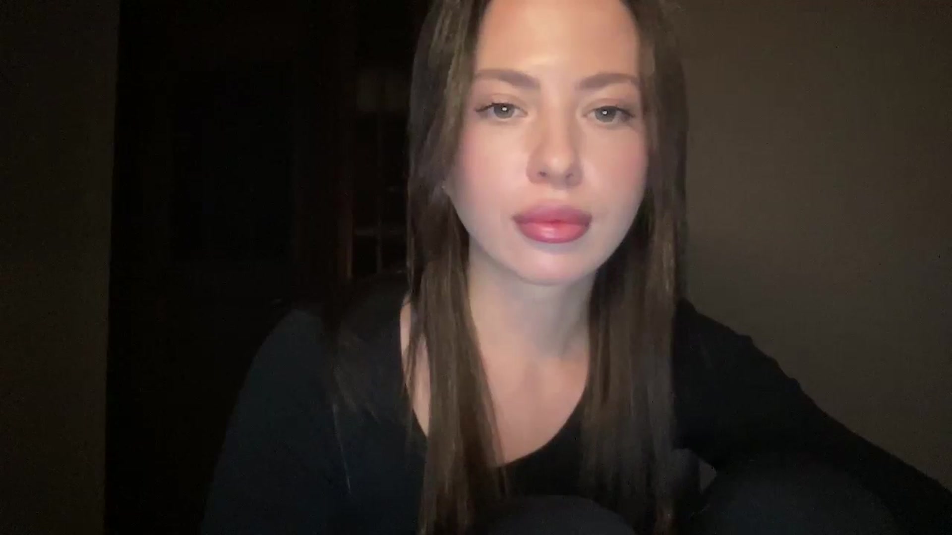 Gallery image thumbnail from KatsuniCross's myfreecams stream on, 12/14/2024, 14:36 image 17 of 20