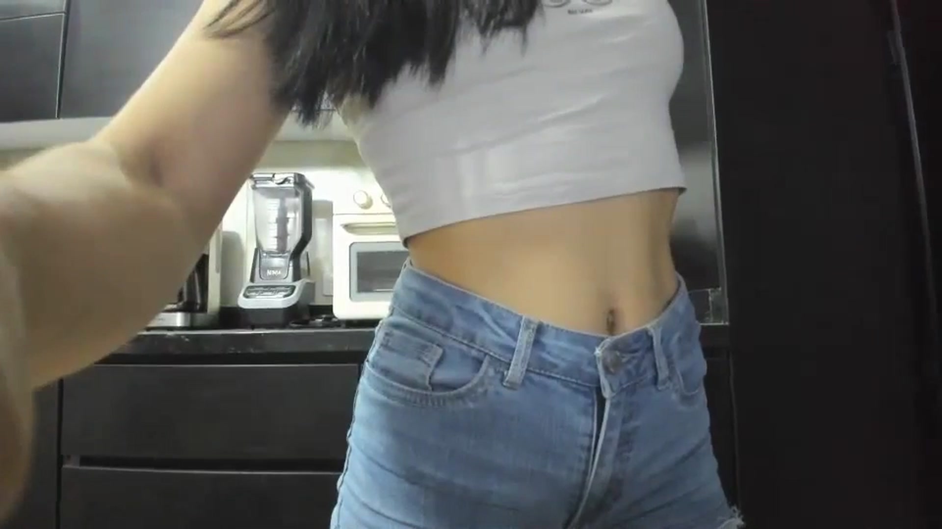 Gallery image thumbnail from Kattgalle's myfreecams stream on, 10/21/2024, 01:26 image 3 of 20
