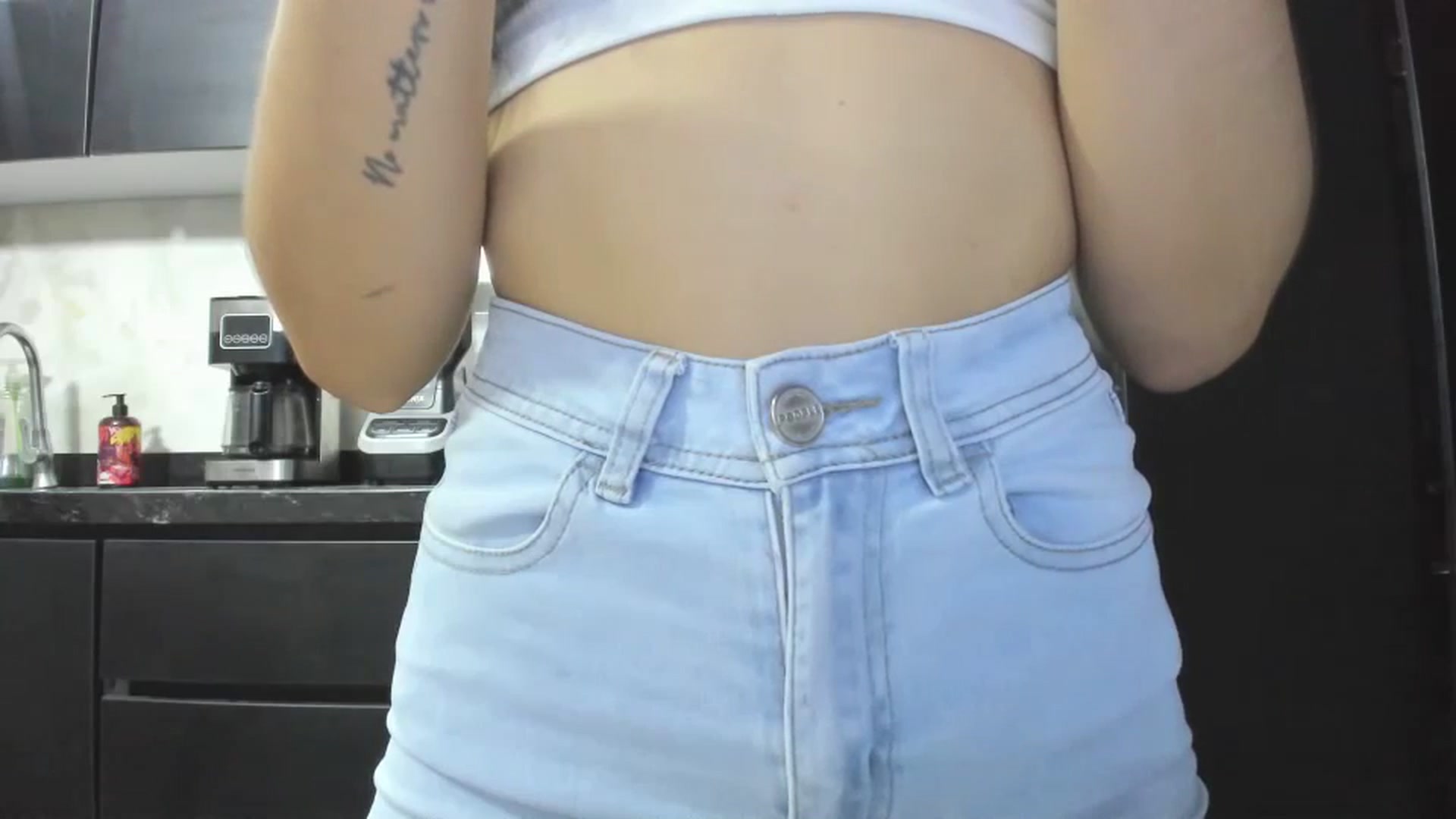 Gallery image thumbnail from Kattgalle's myfreecams stream on, 10/25/2024, 01:54 image 11 of 20