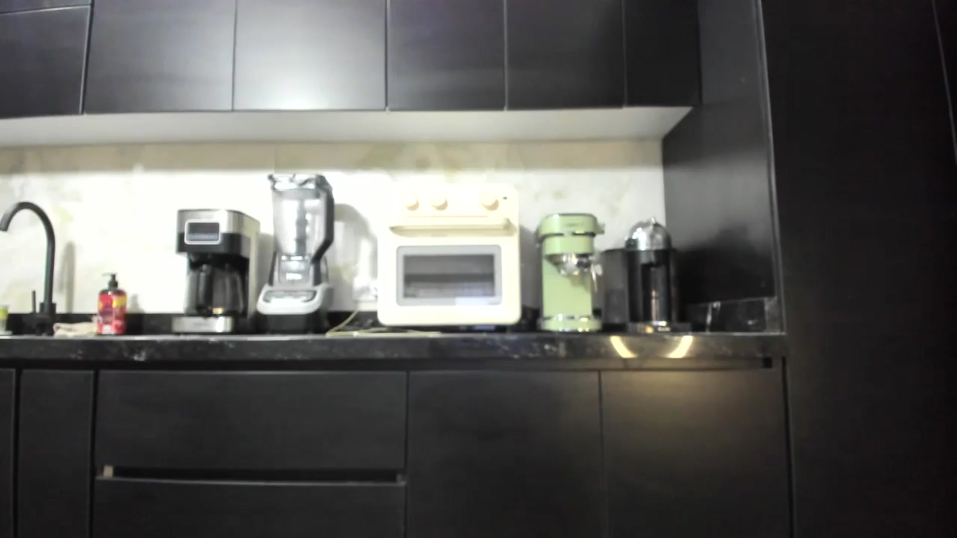 Gallery image thumbnail from Kattgalle's myfreecams stream on, 10/30/2024, 02:56 image 2 of 20