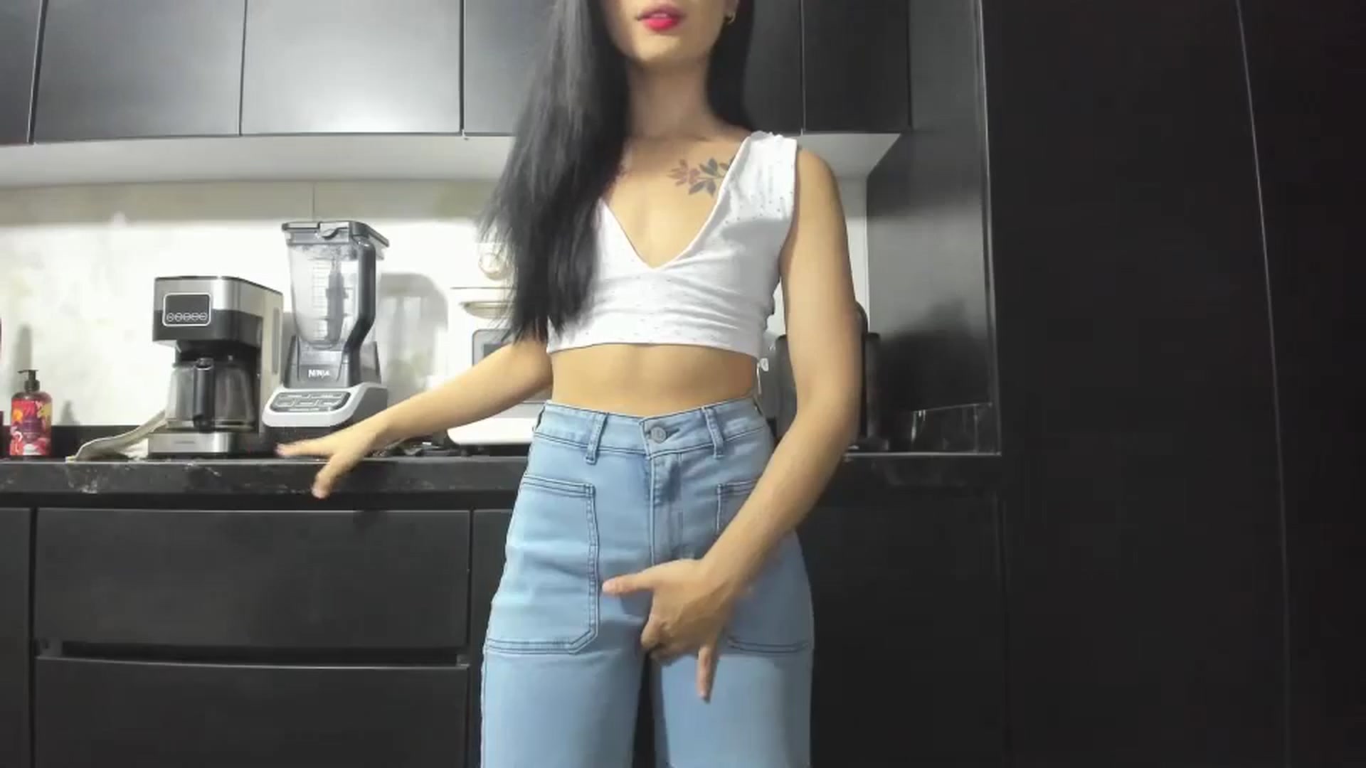 Gallery image thumbnail from Kattgalle's myfreecams stream on, 11/07/2024, 24:18 image 5 of 20