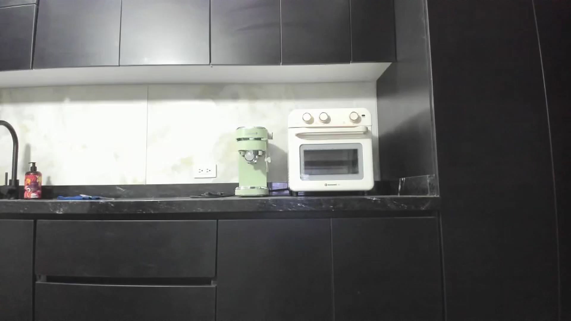 Gallery image thumbnail from Kattgalle's myfreecams stream on, 11/25/2024, 07:30 image 20 of 20