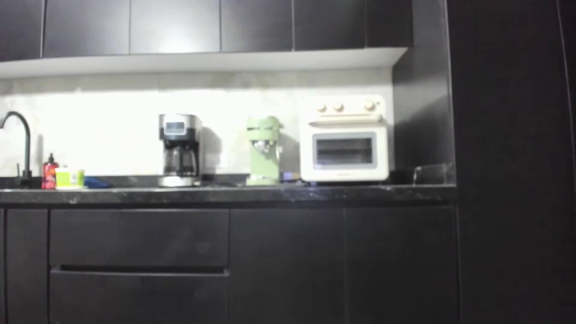 Gallery image thumbnail from Kattgalle's myfreecams stream on, 12/01/2024, 03:56 image 4 of 20