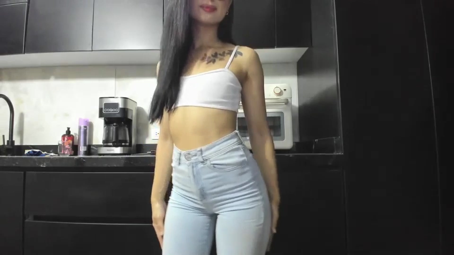 Gallery image thumbnail from Kattgalle's myfreecams stream on, 12/10/2024, 01:40 image 2 of 20