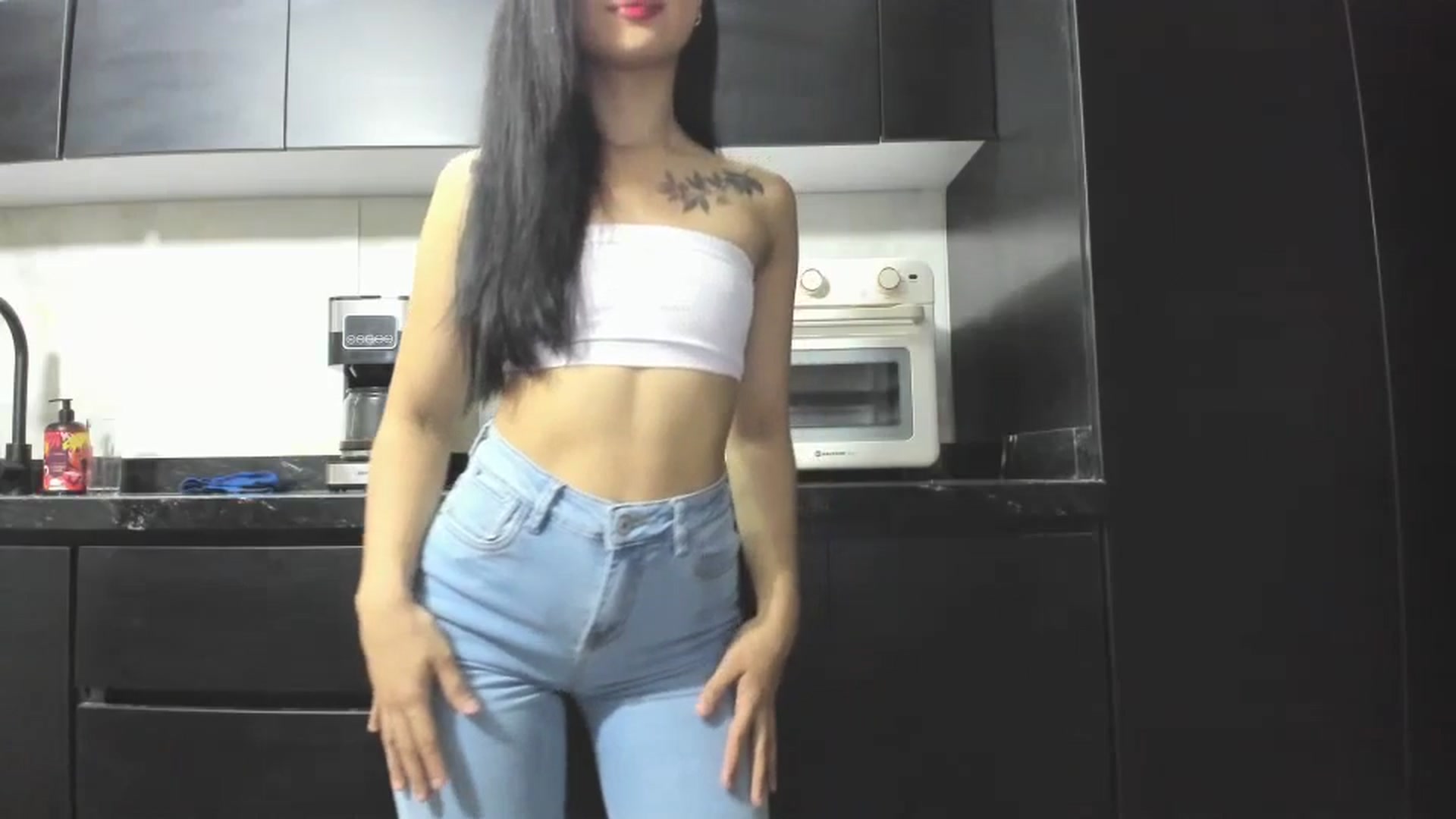Gallery image thumbnail from Kattgalle's myfreecams stream on, 12/16/2024, 02:19 image 2 of 20