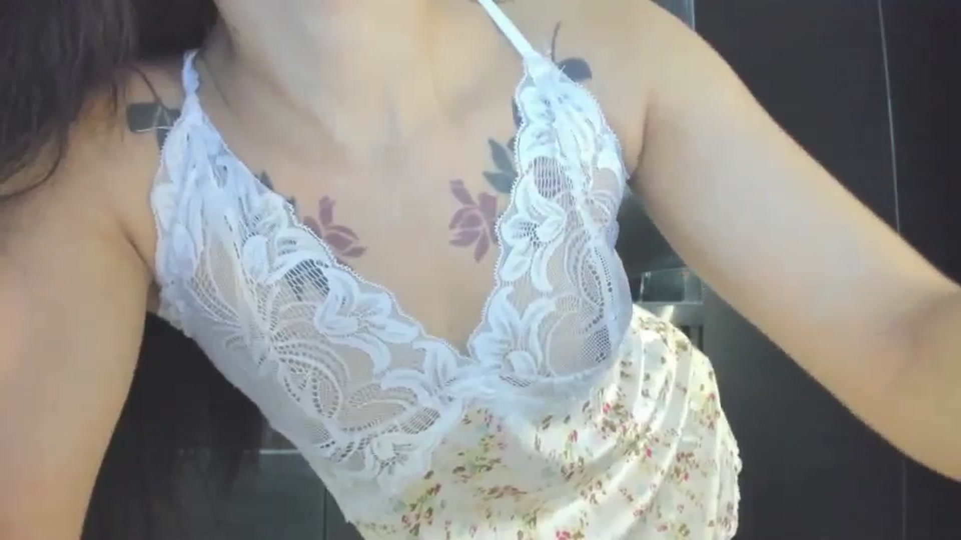 Gallery image thumbnail from Kattgalle's myfreecams stream on, 12/17/2024, 01:48 image 8 of 20