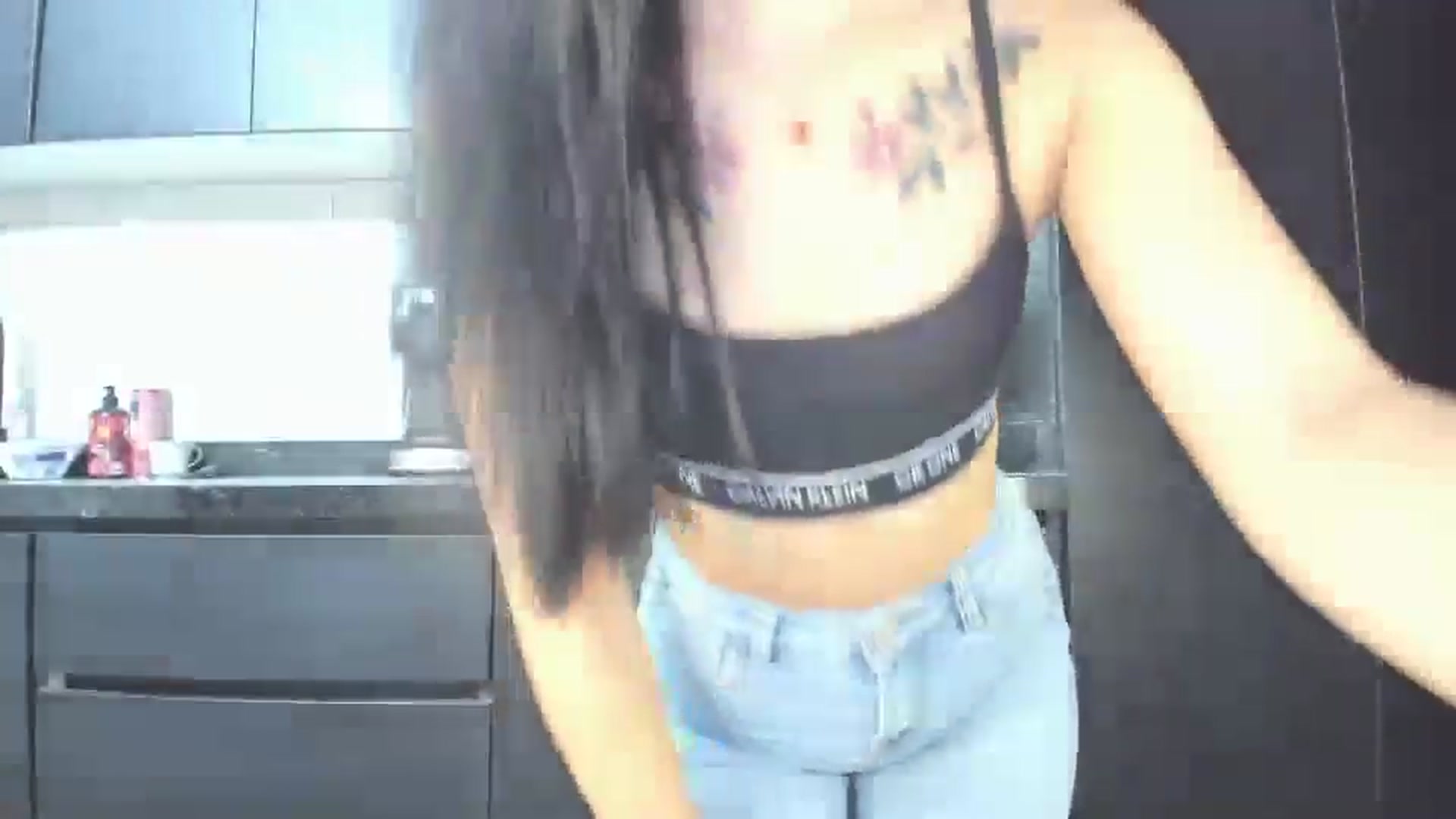 Gallery image thumbnail from Kattgalle's myfreecams stream on, 12/19/2024, 02:35 image 2 of 20