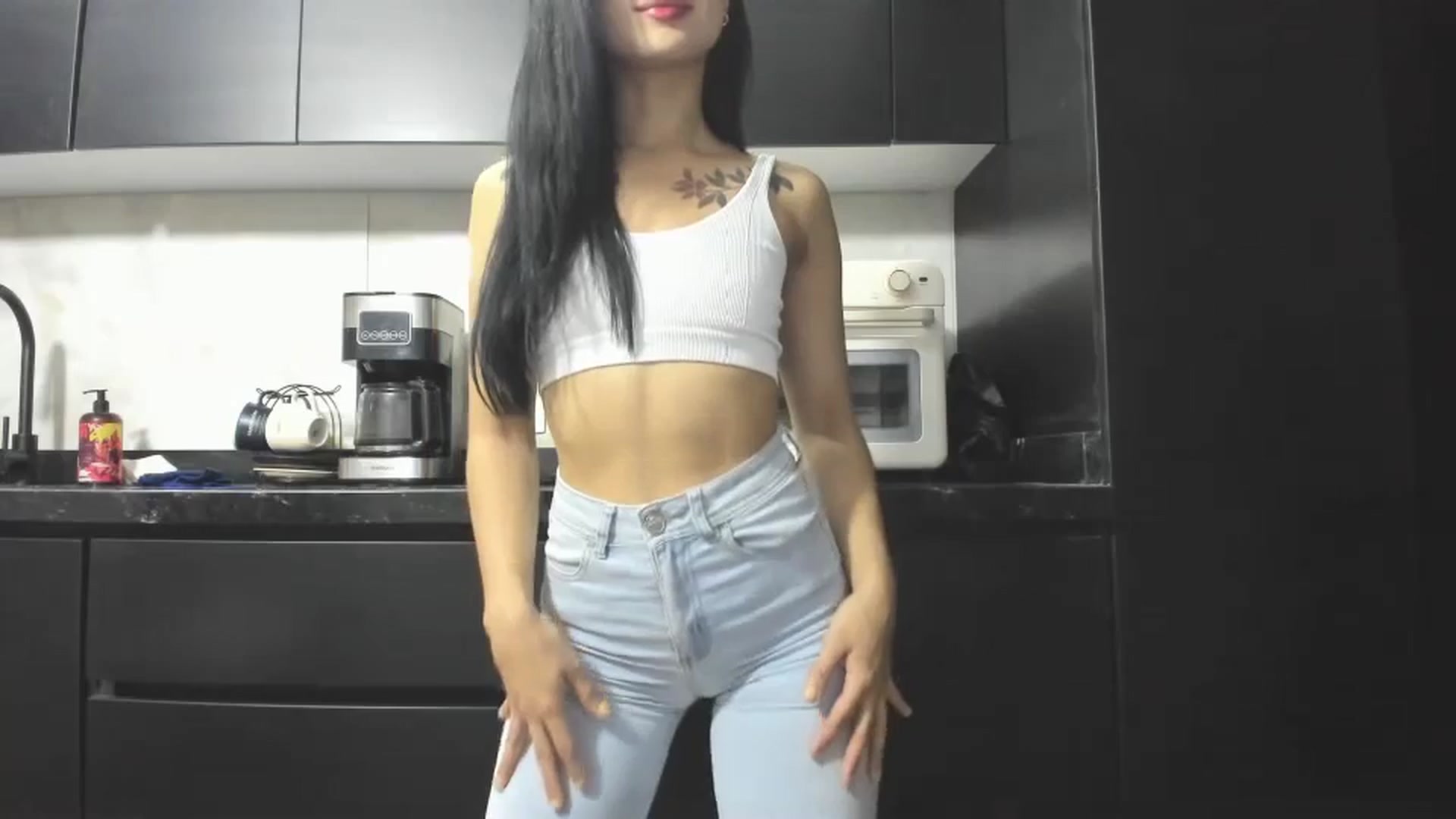 Gallery image thumbnail from Kattgalle's myfreecams stream on, 01/05/2025, 02:00 image 3 of 20