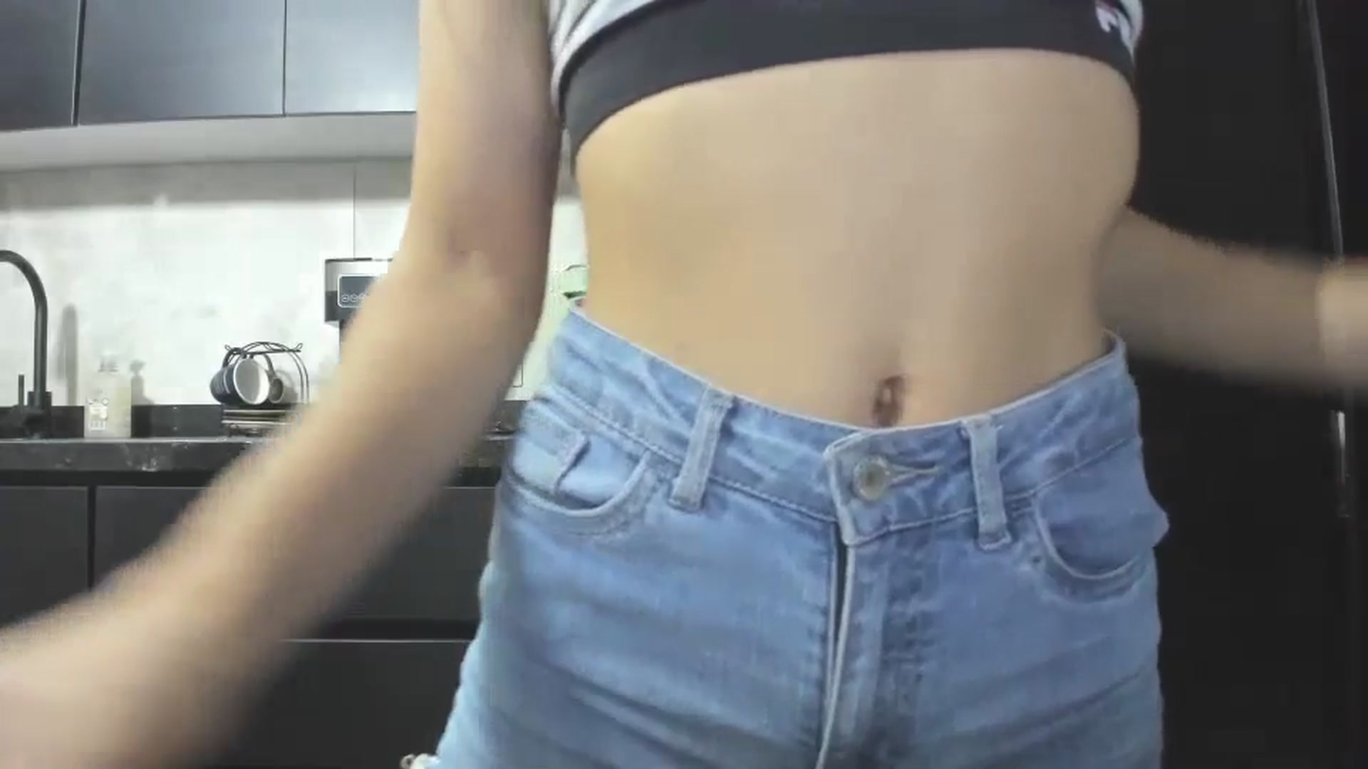 Gallery image thumbnail from Kattgalle's myfreecams stream on, 01/08/2025, 03:20 image 6 of 20
