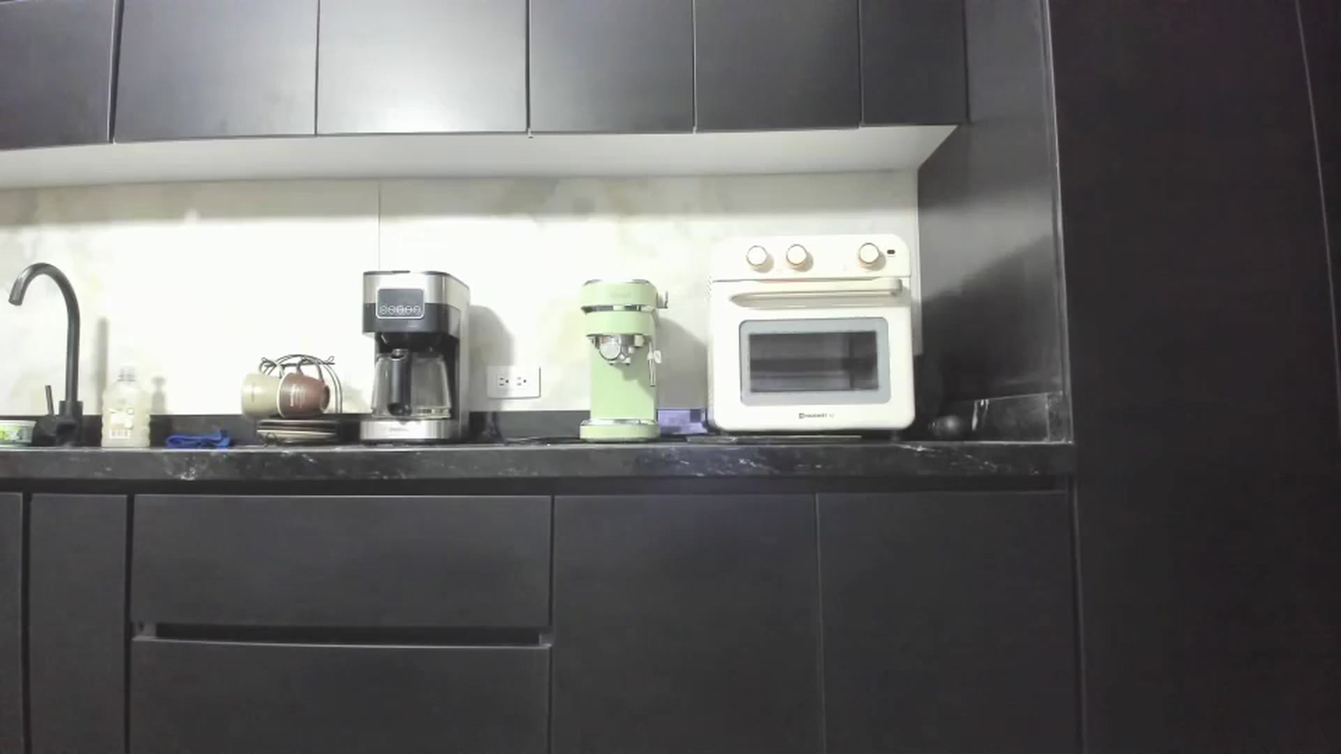 Gallery image thumbnail from Kattgalle's myfreecams stream on, 01/15/2025, 02:01 image 4 of 20