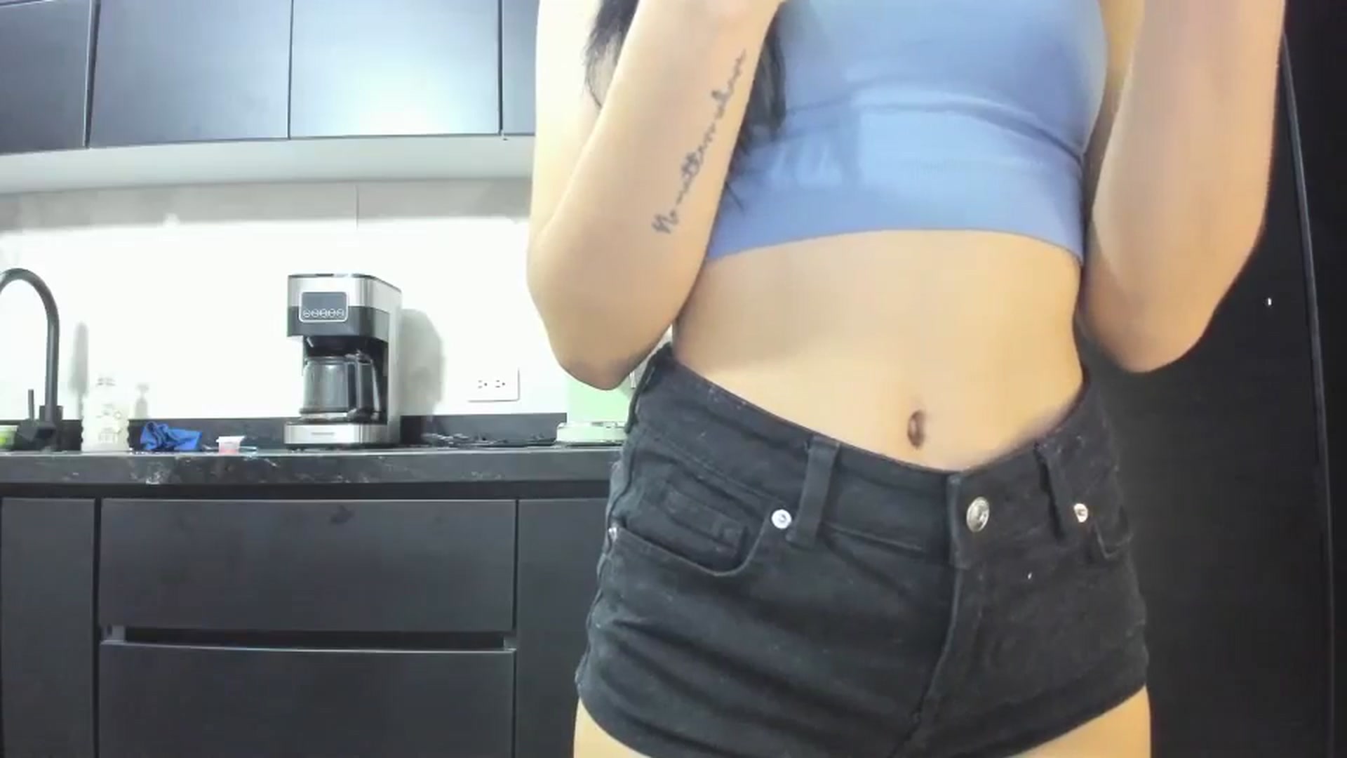 Gallery image thumbnail from Kattgalle's myfreecams stream on, 01/18/2025, 01:05 image 20 of 20