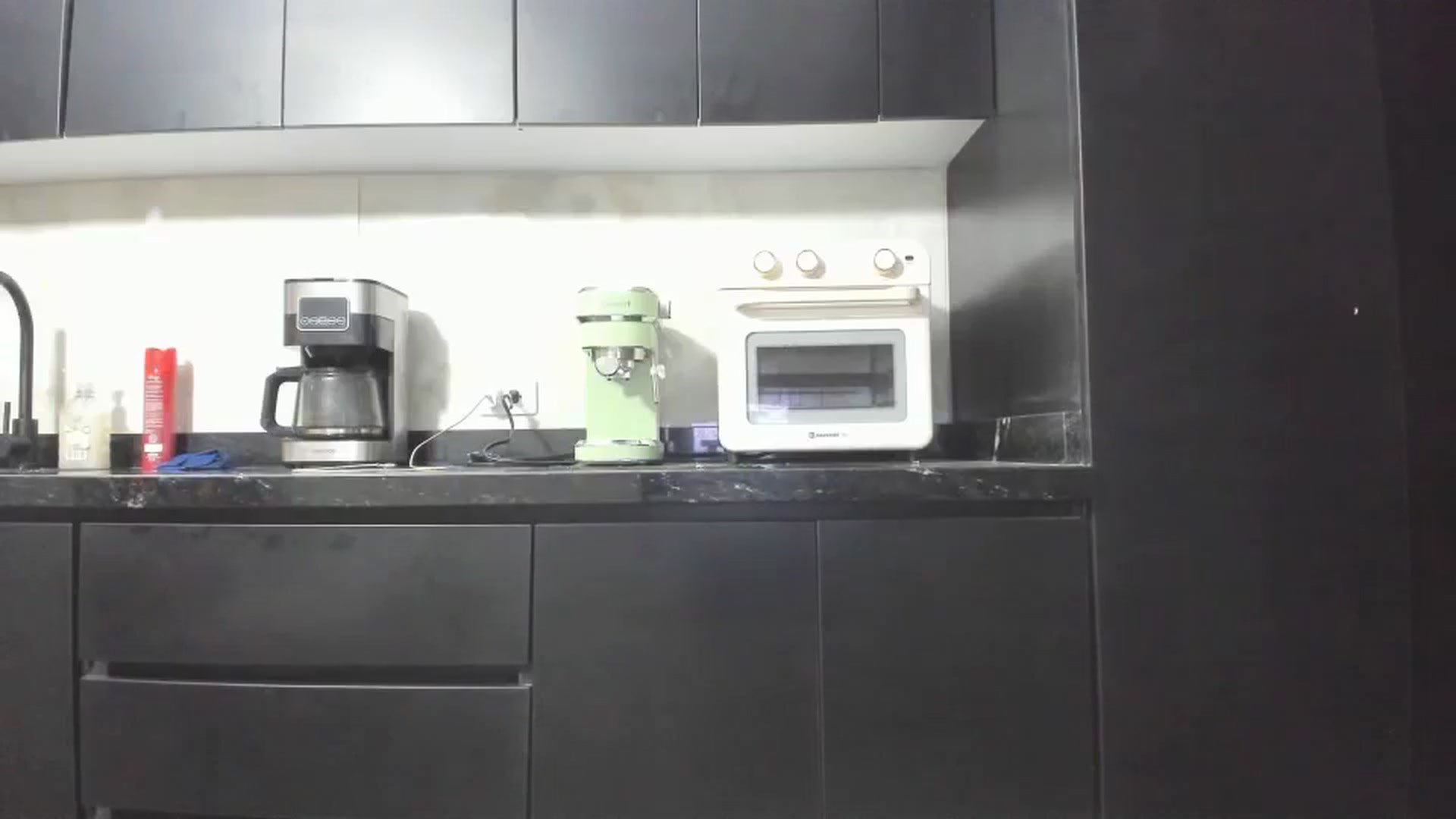 Gallery image thumbnail from Kattgalle's myfreecams stream on, 01/21/2025, 08:31 image 5 of 20