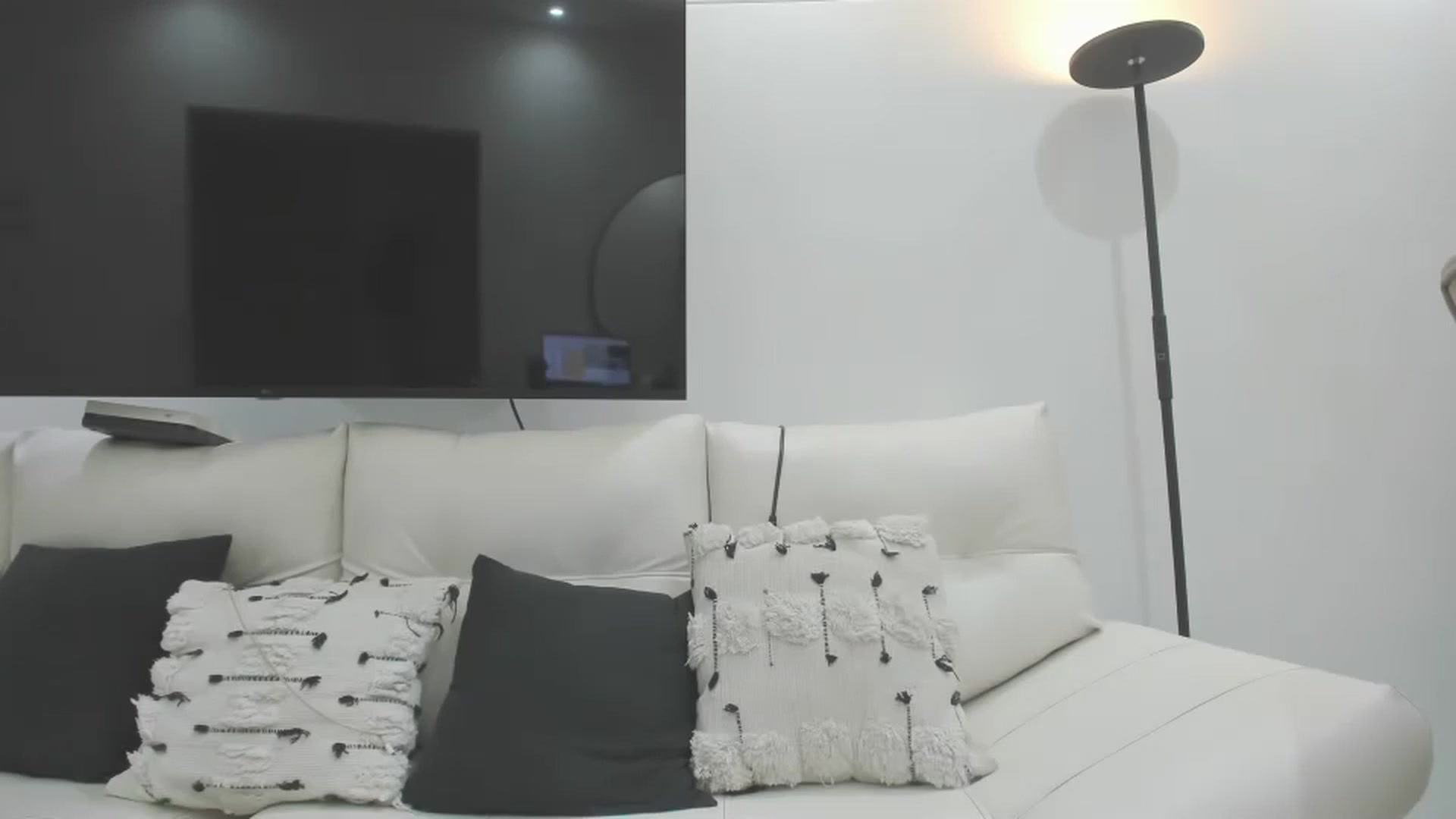 Gallery image thumbnail from Kattgalle's myfreecams stream on, 01/24/2025, 04:05 image 9 of 20